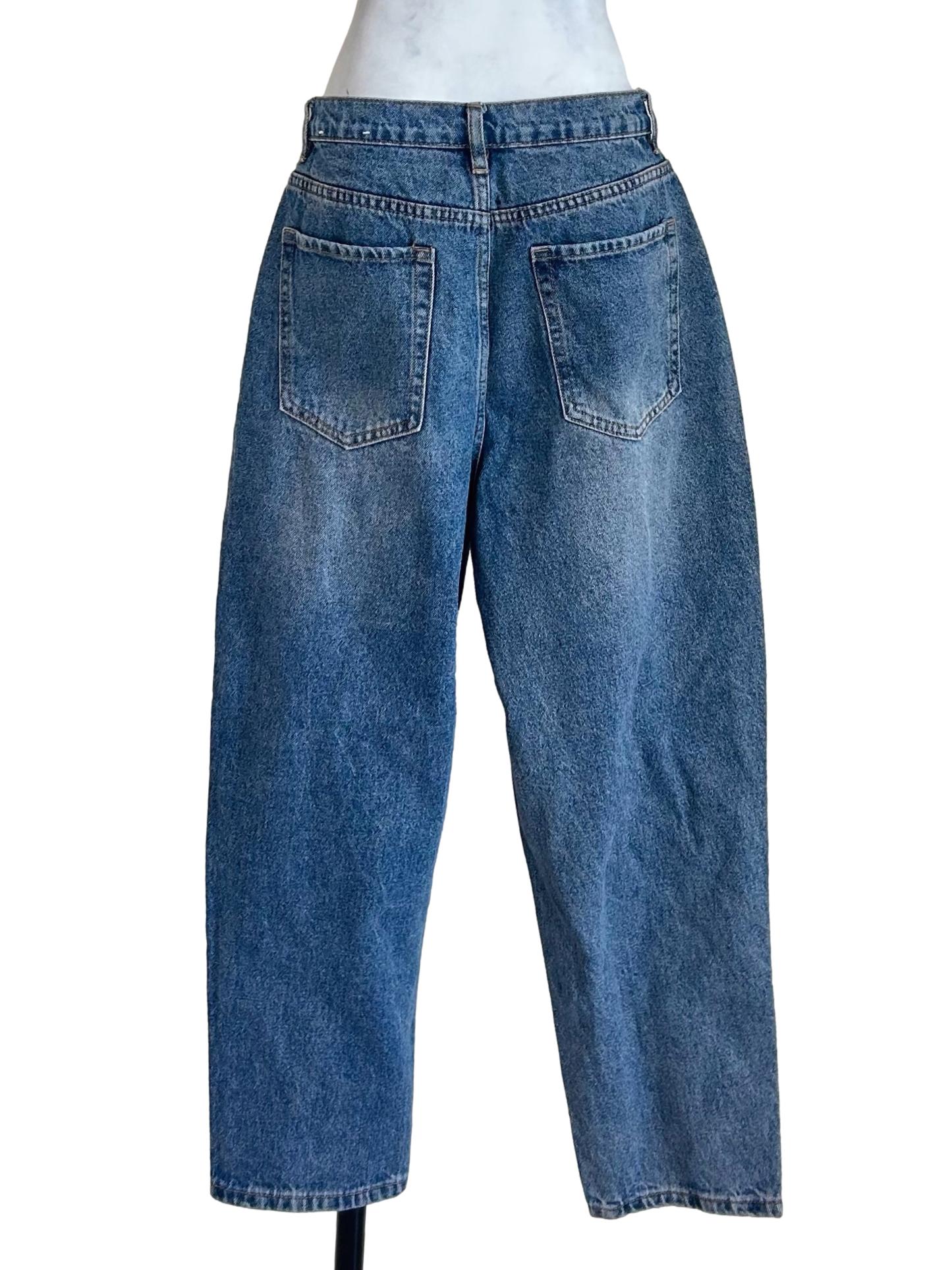 Mid Wash Casual Mom Jeans