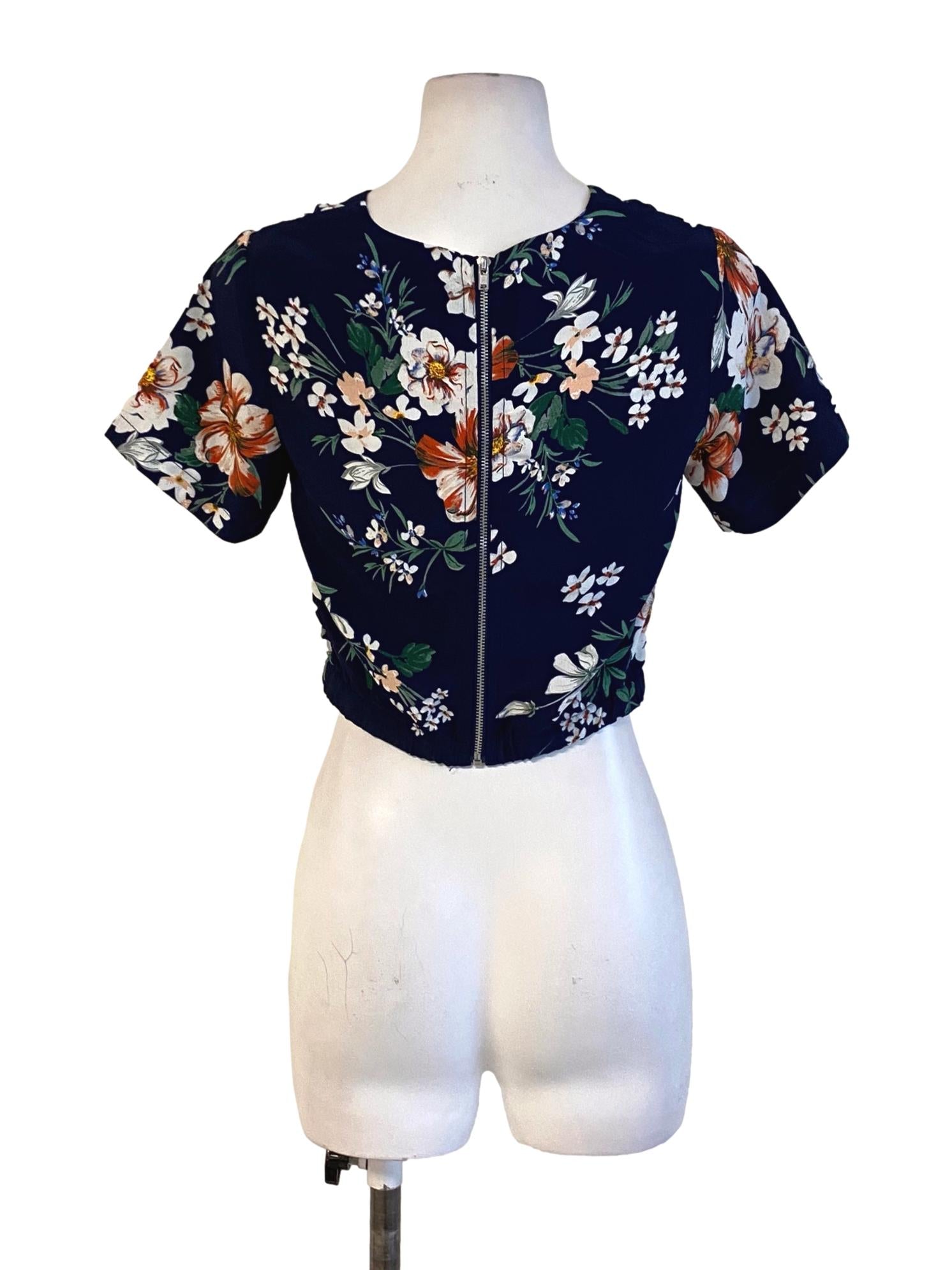 Midnight Blue Floral Summer Cloud Hem Cropped Top TCL