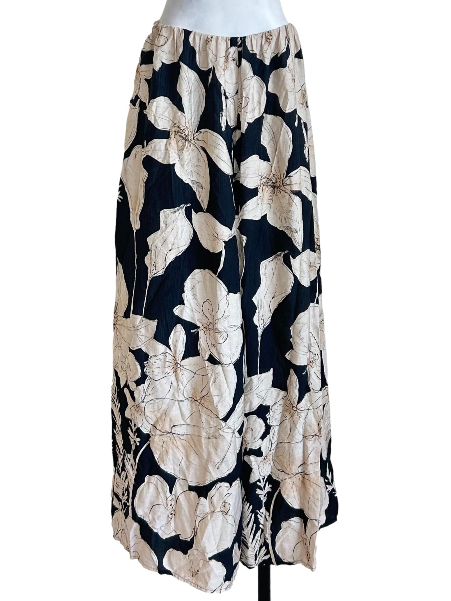 Black Cream Floral Wide Trousers