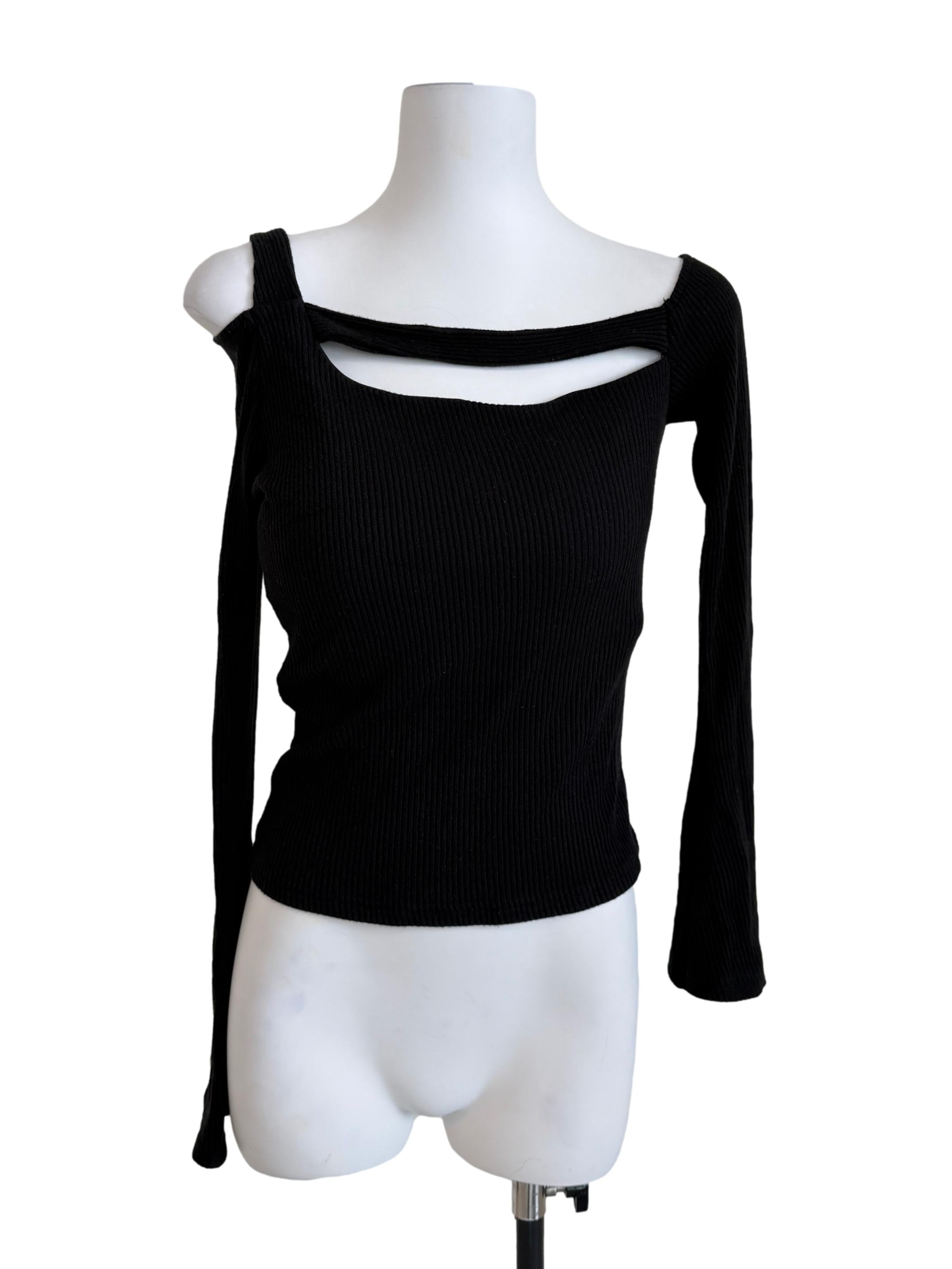 Black Long Sleeves Knit Top