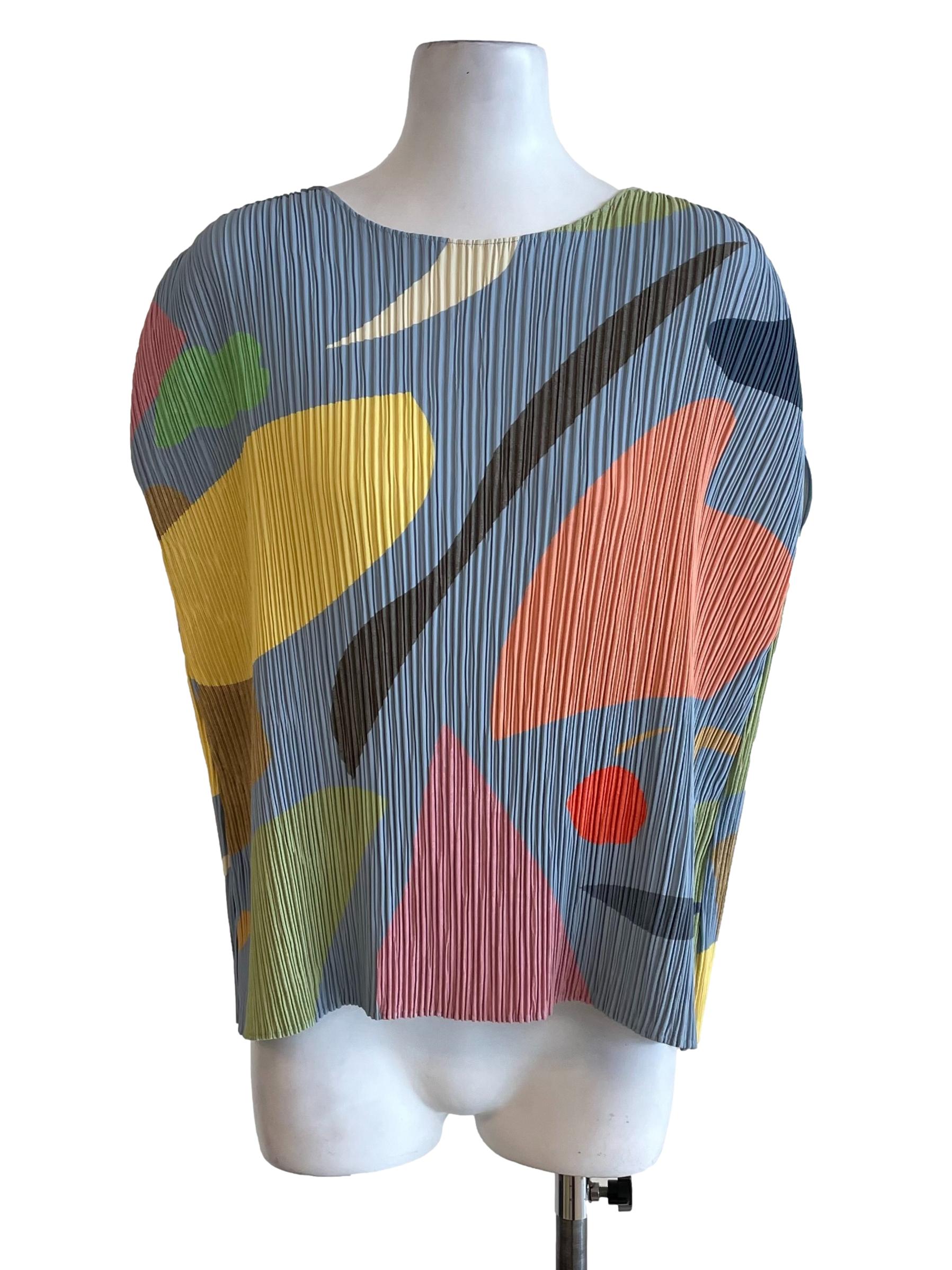 Stone Blue Graphic Accordion Top OSN