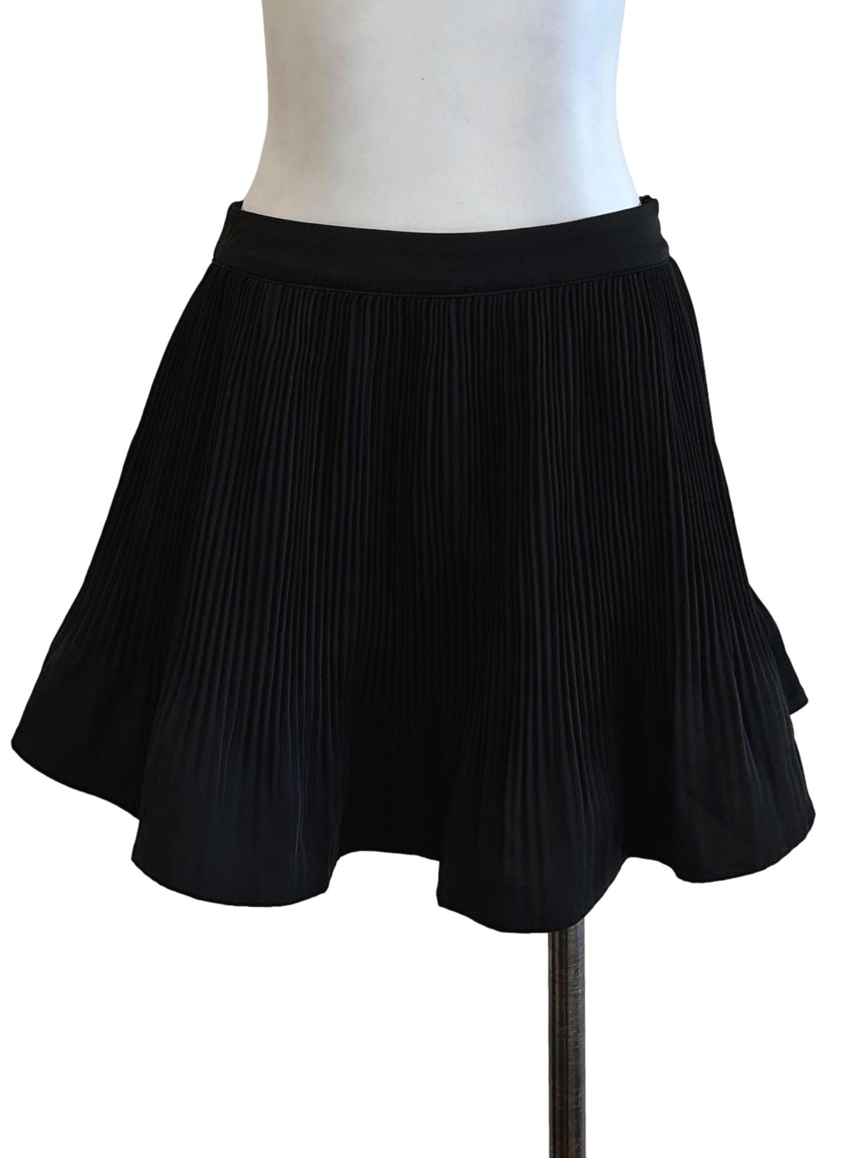 Black Pleated Pattern Skort
