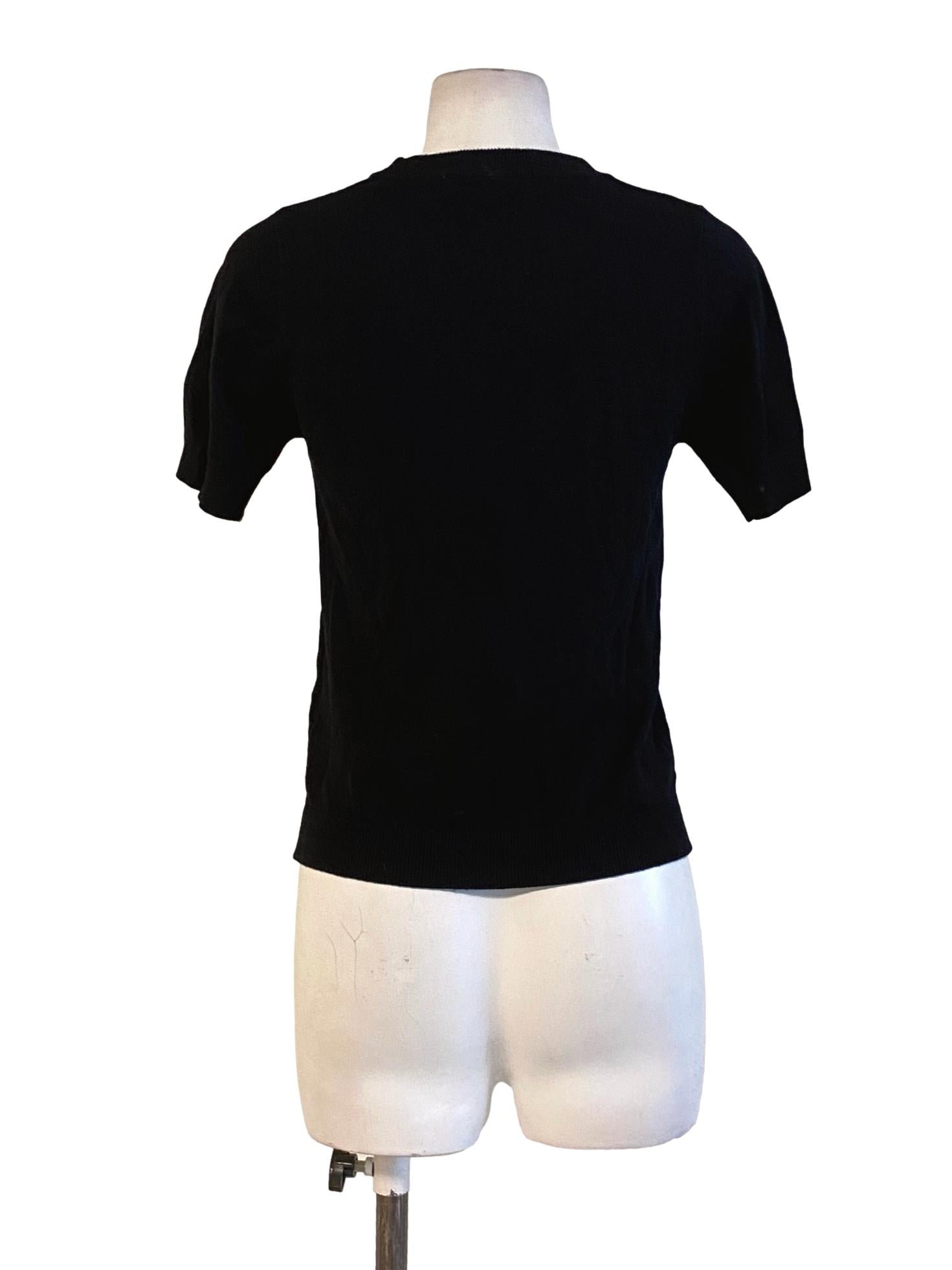 Rich Black Round Neck Short Sleeve Knitted Fit Shirt