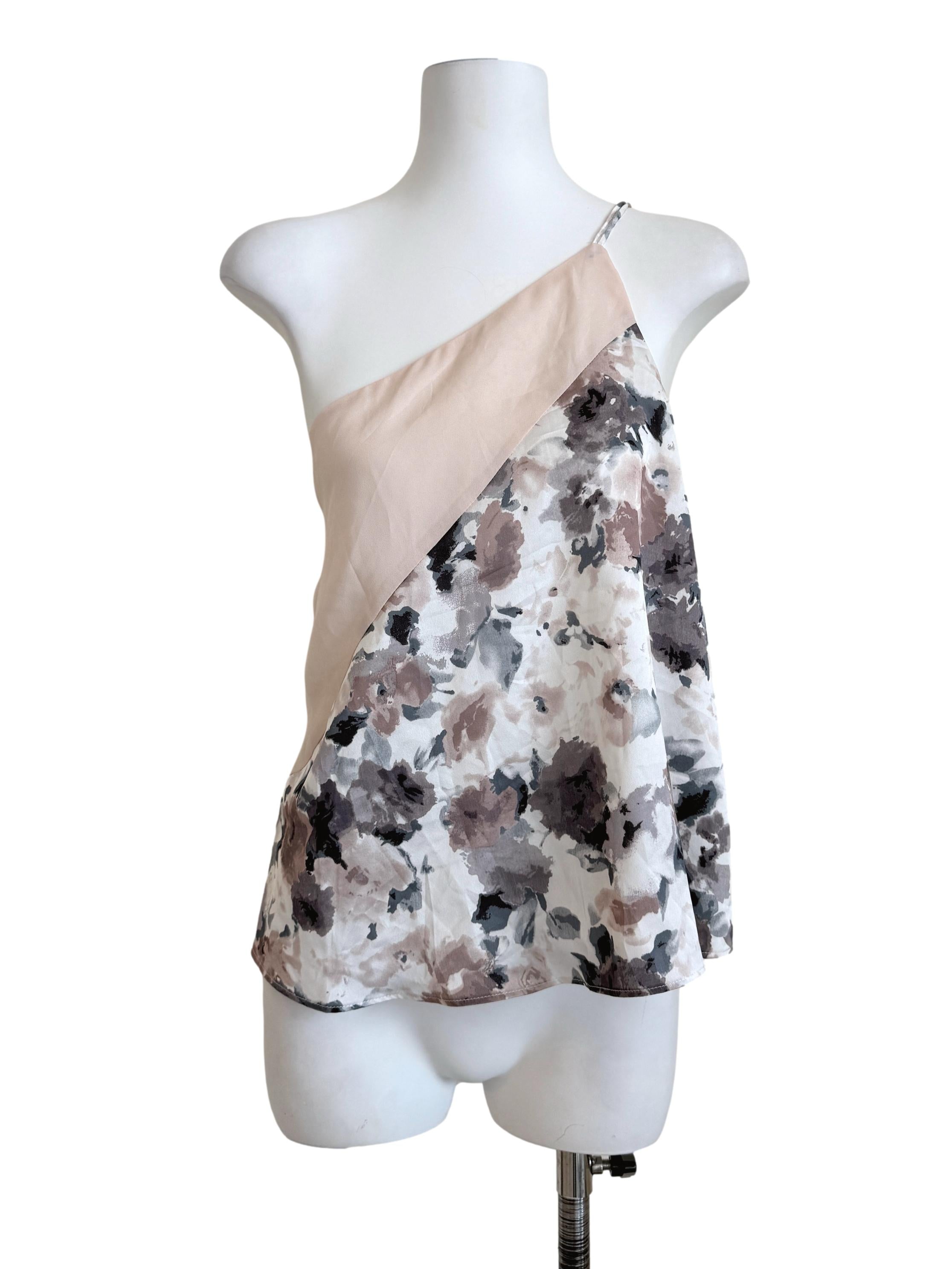 Multicolor Asymmetric Neck Top TCL