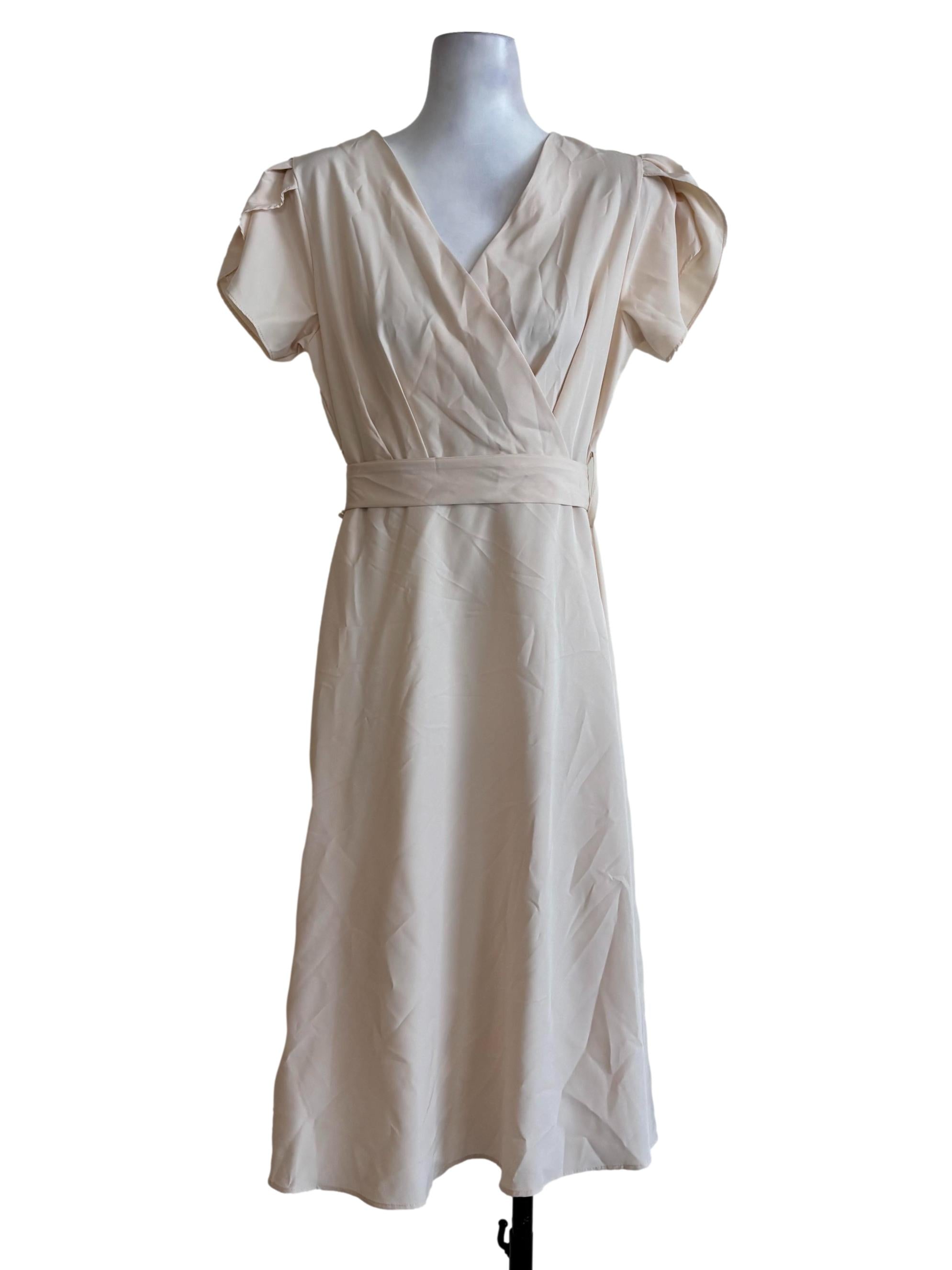 Light Cream Shortsleeve Dress