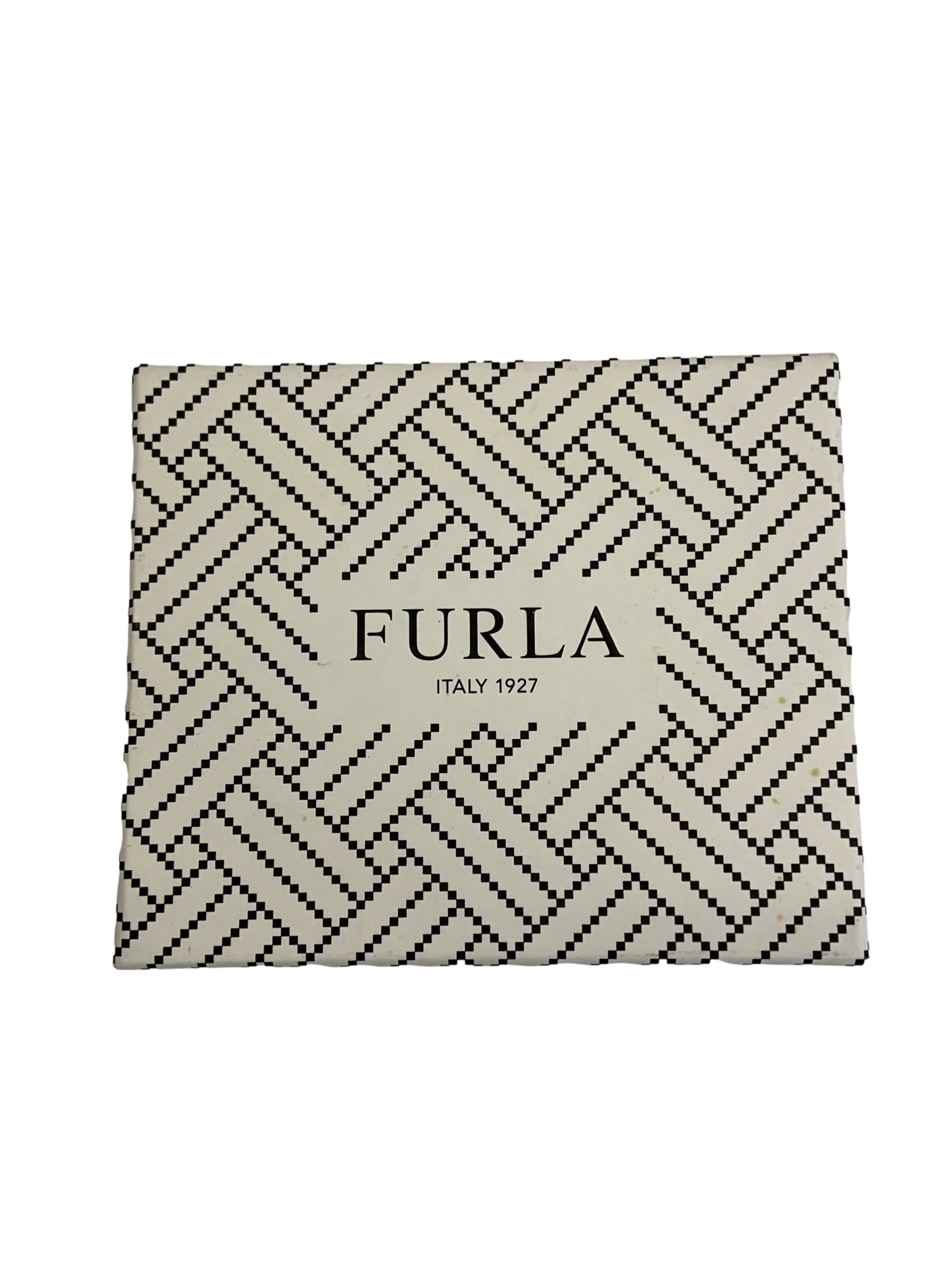 Furla Bifold Classic Compact Wallet