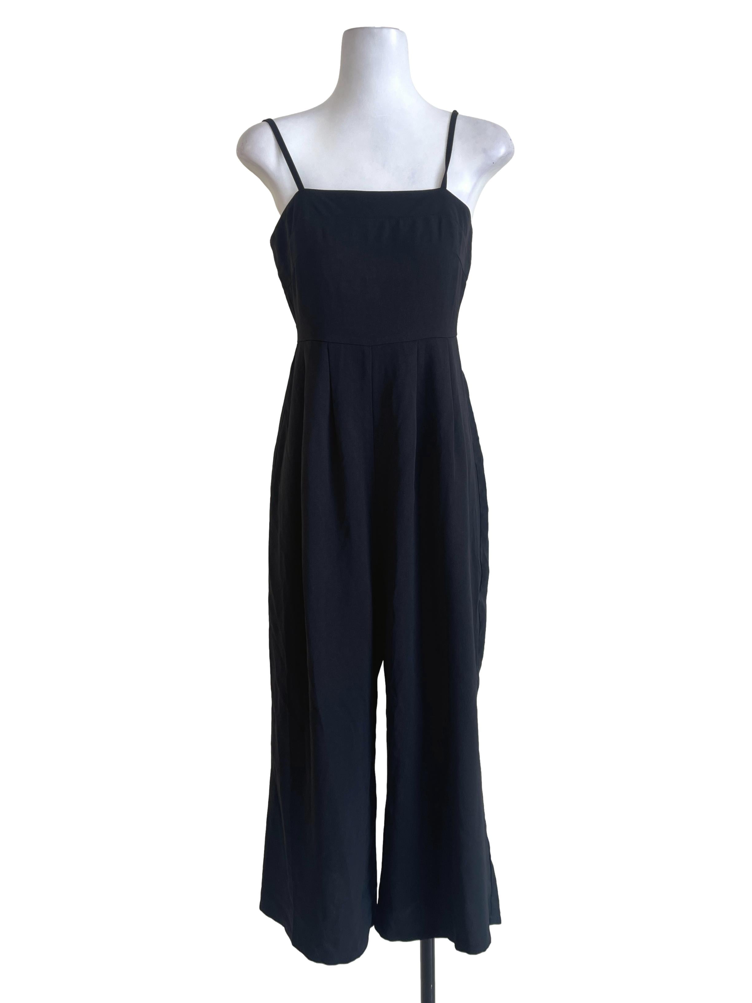 Black Sleeveless Jumpsuits