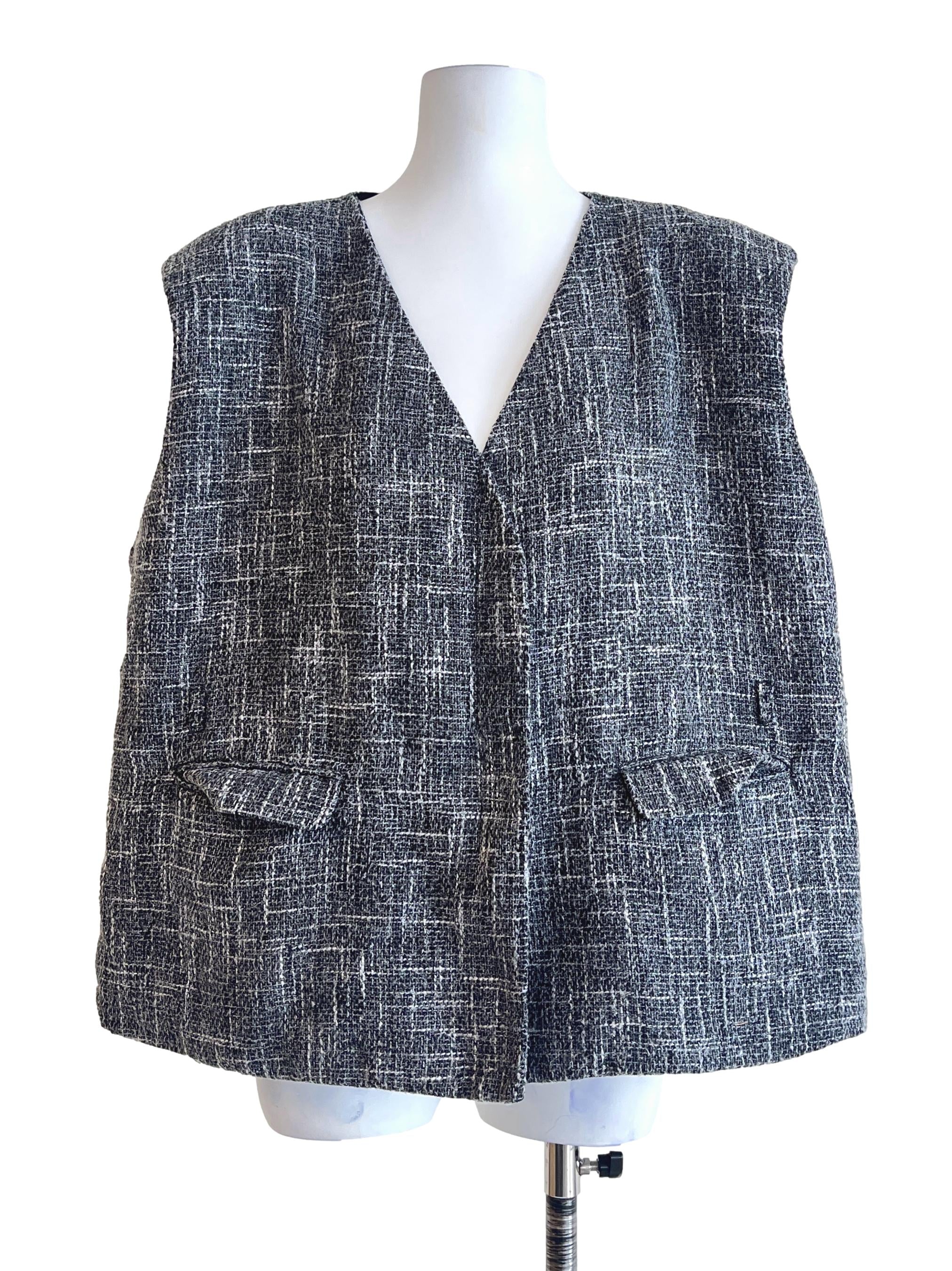 Fog Grey V-Neck Sleeveless Vest LB