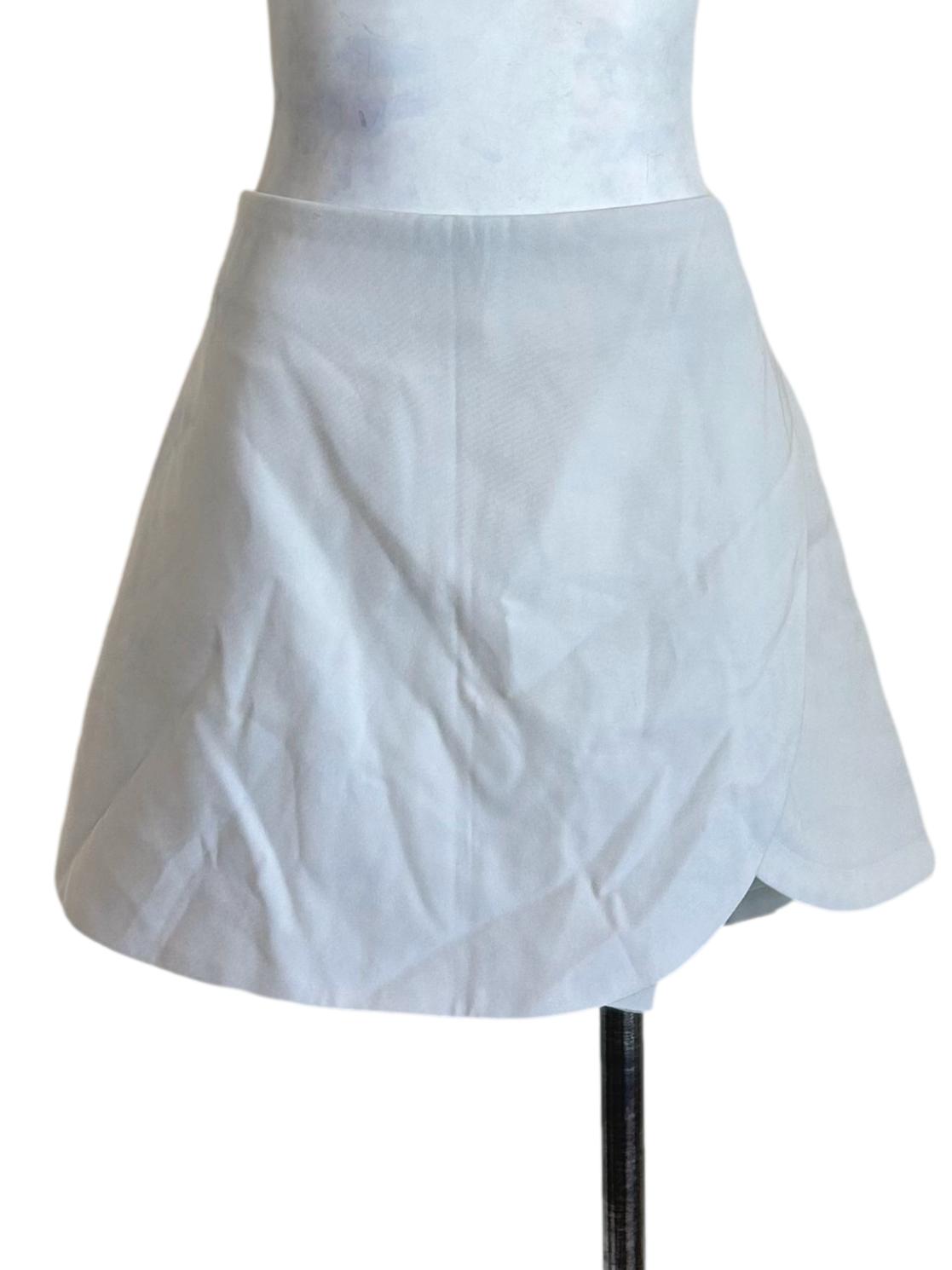 Frost White Scalloped Wrap Skorts
