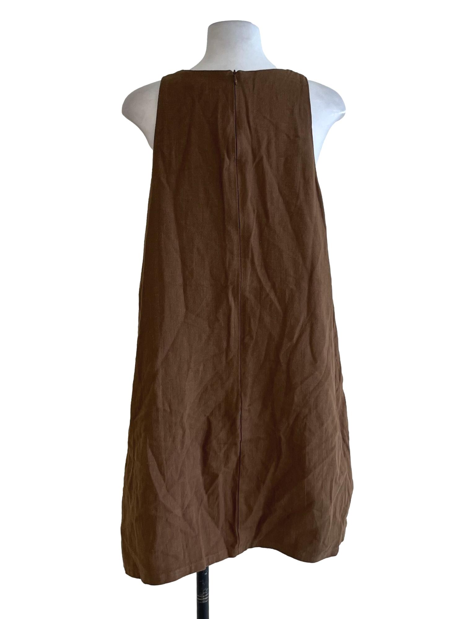 Cedar Brown Jewel Neckline Shift Dress
