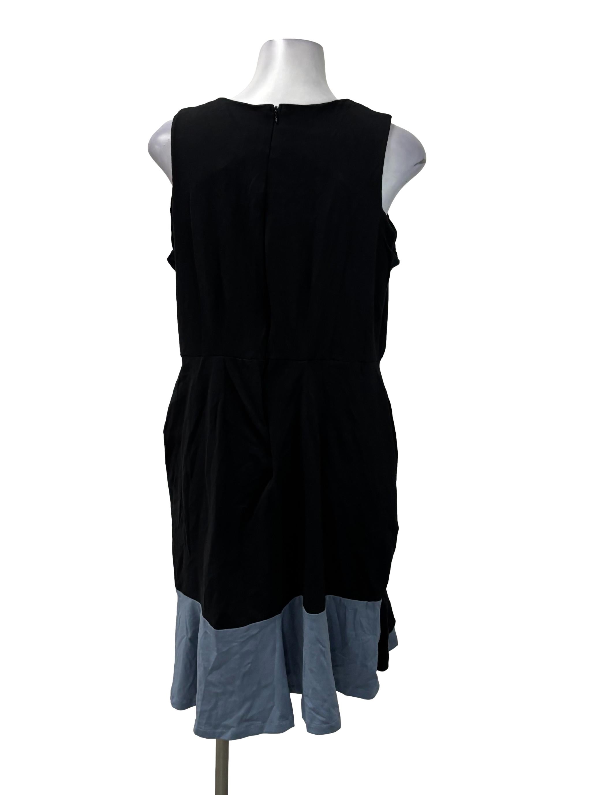Black Roundneck Dess With Blue Trim