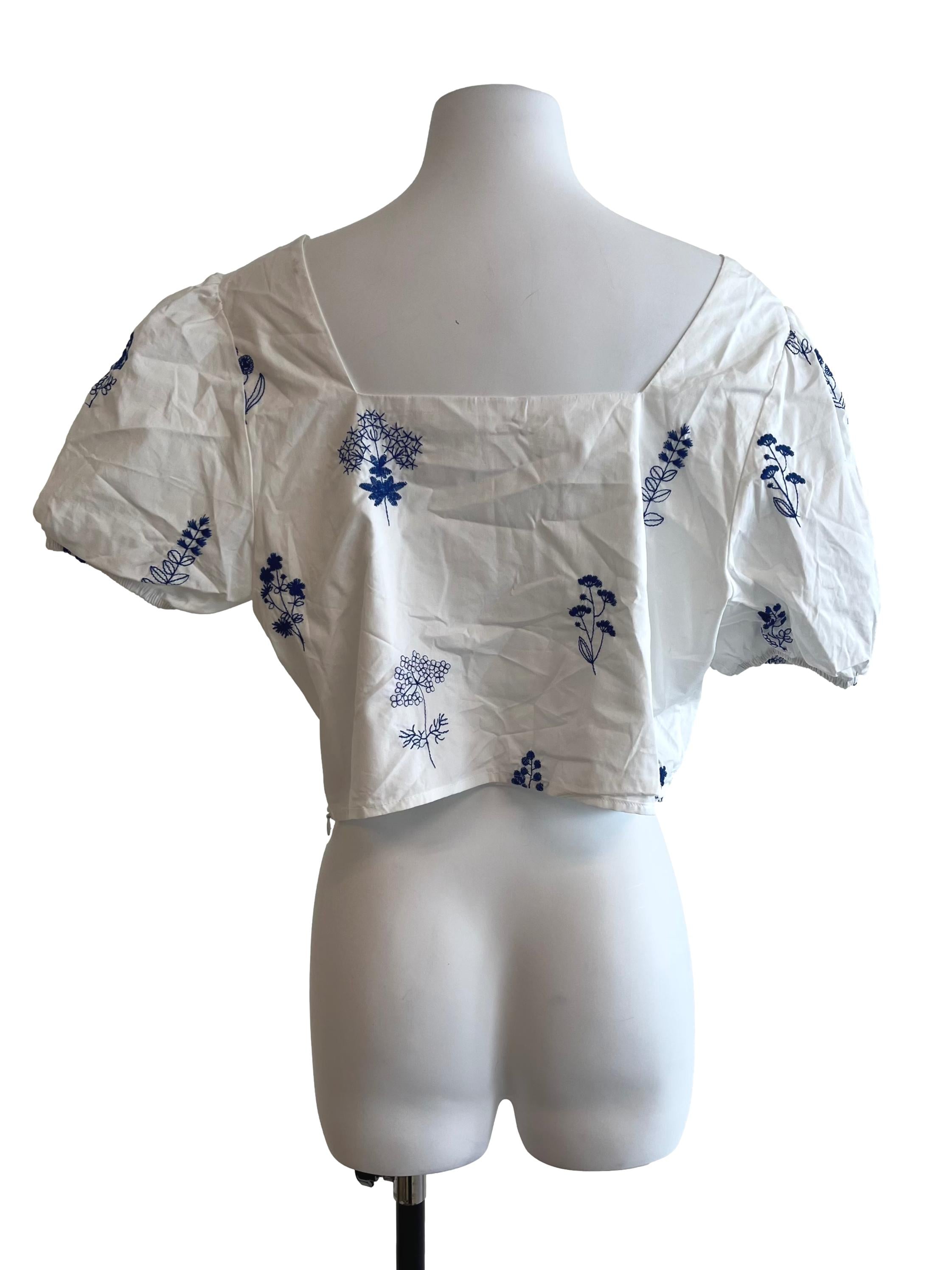 White Blue Floral Embroidery Cropped Top