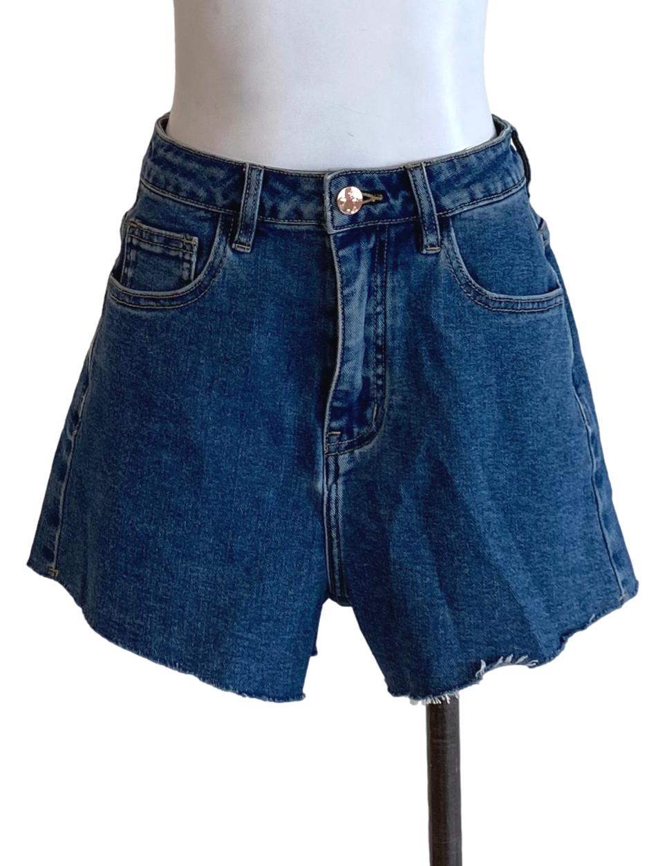 Denim Blue Buttoned Waist Regular Cropped Shorts