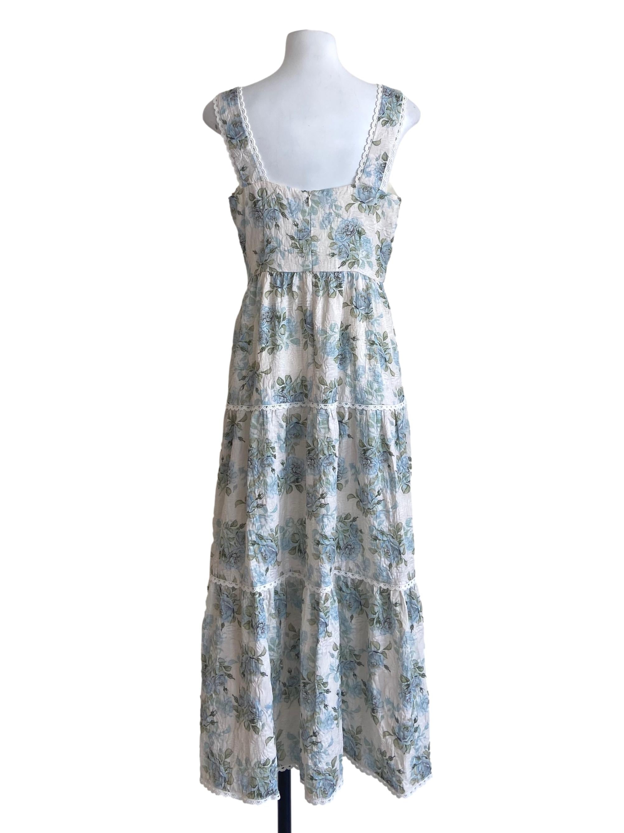 White Sleeveless Floral Layered Dress