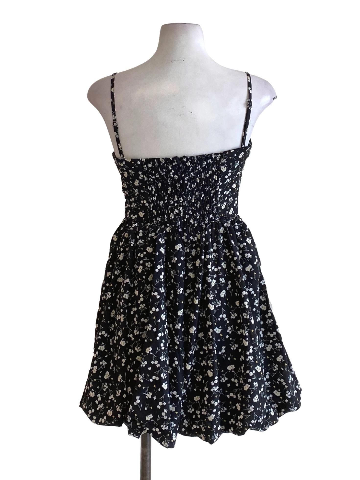 Rich Black Floral Printed Spaghetti Strap Sweetheart A-Line Dress