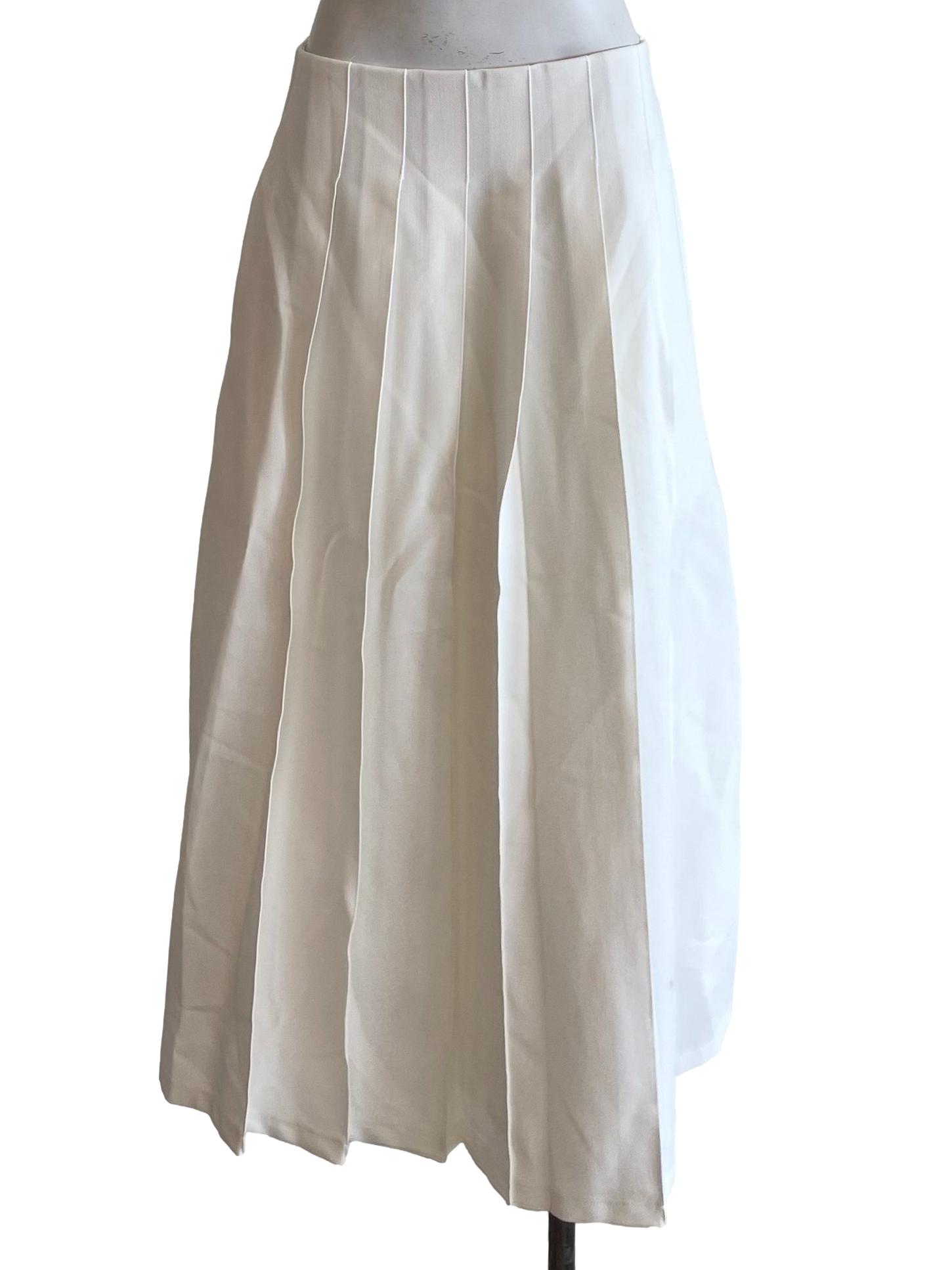 White Pleats Long Skirt