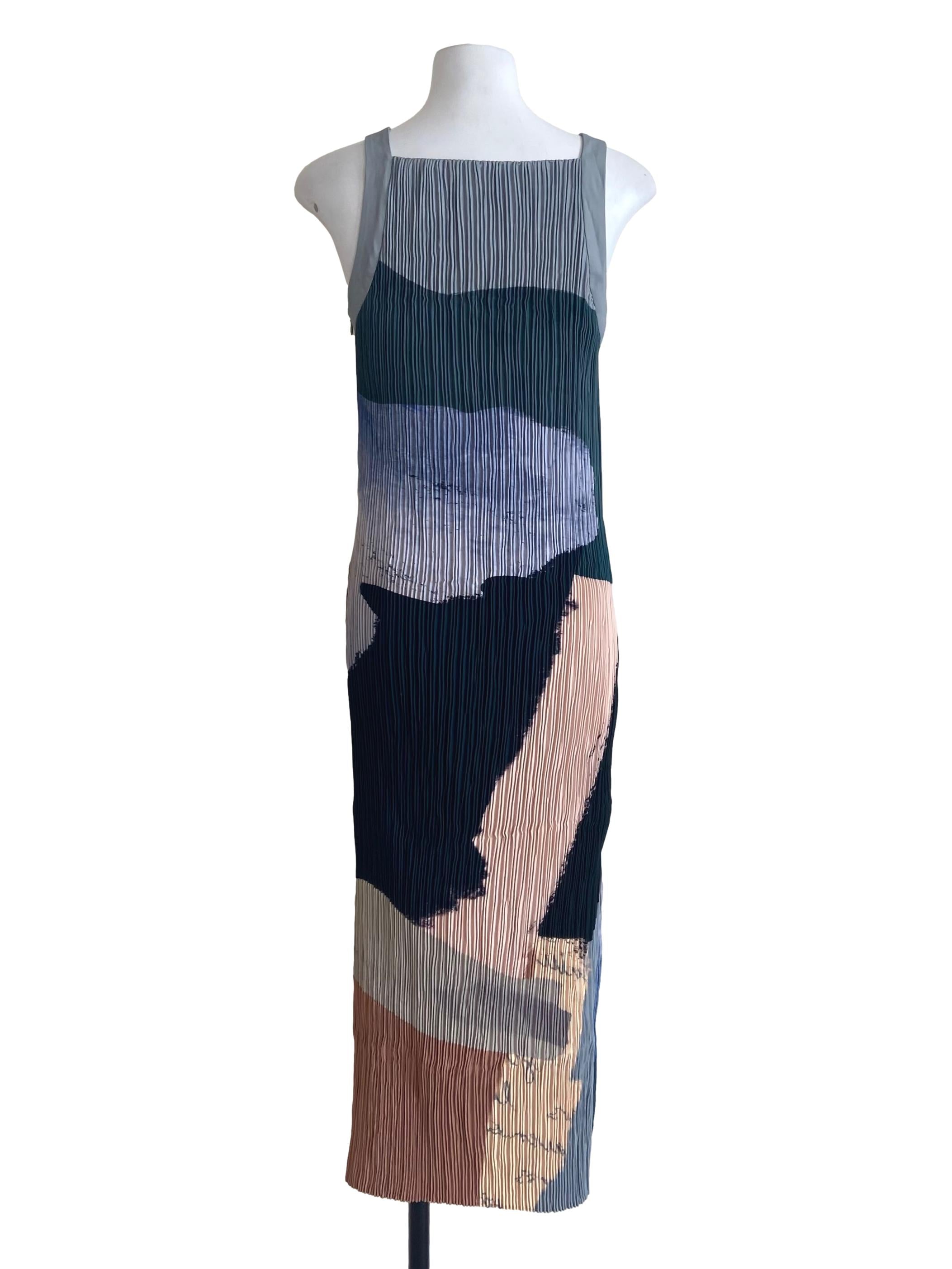 Green Analogue Pleated Column Dress OSN