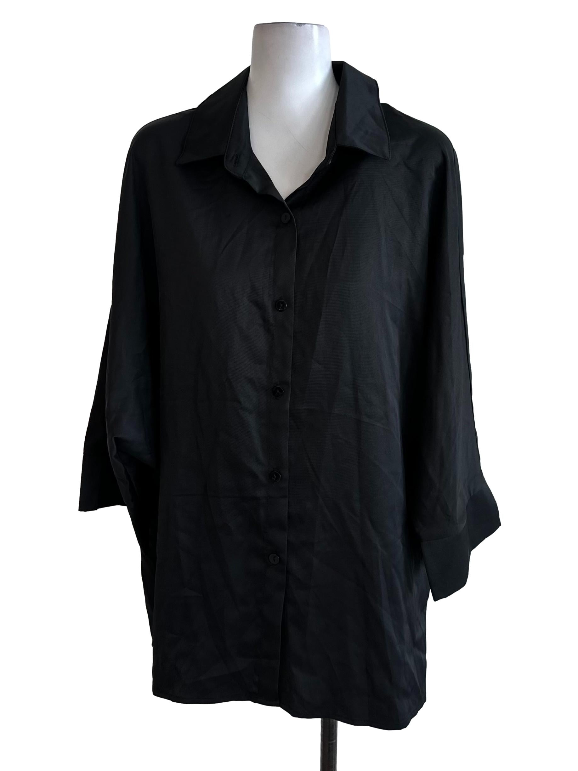 Charcoal Black Collar Batwing Button Top