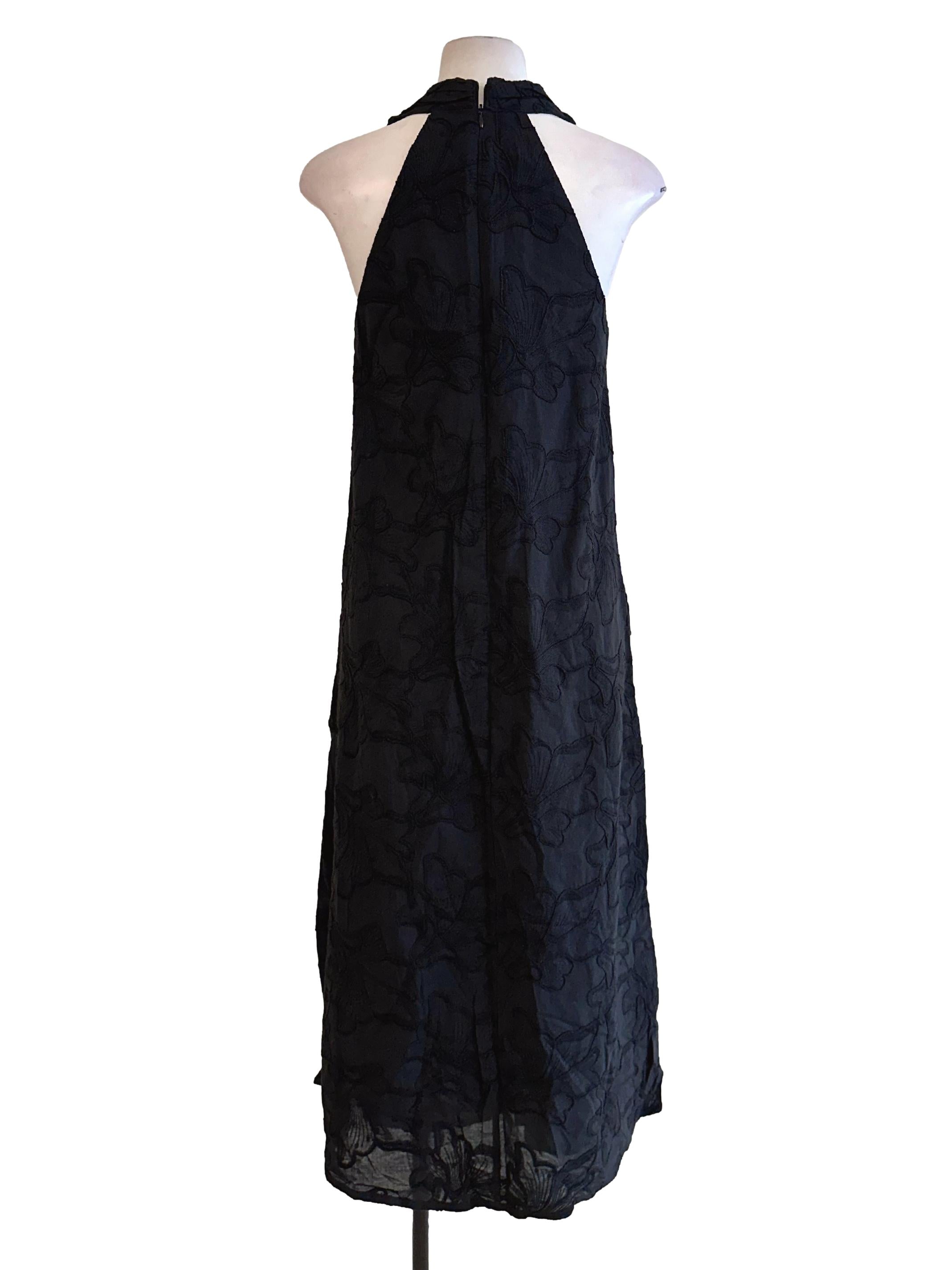 Black Flower Embroidered Pattern Dress