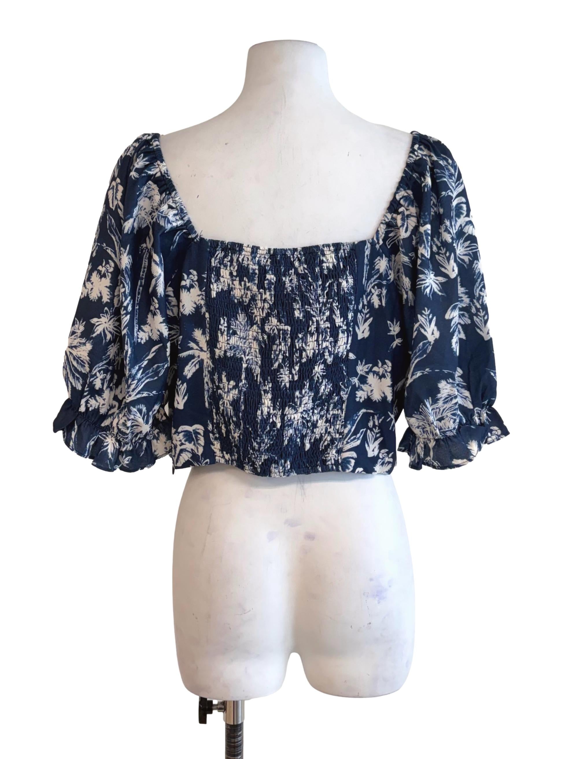 Navy Blue Floral Motive Printed Puff Sleeve Crop Top