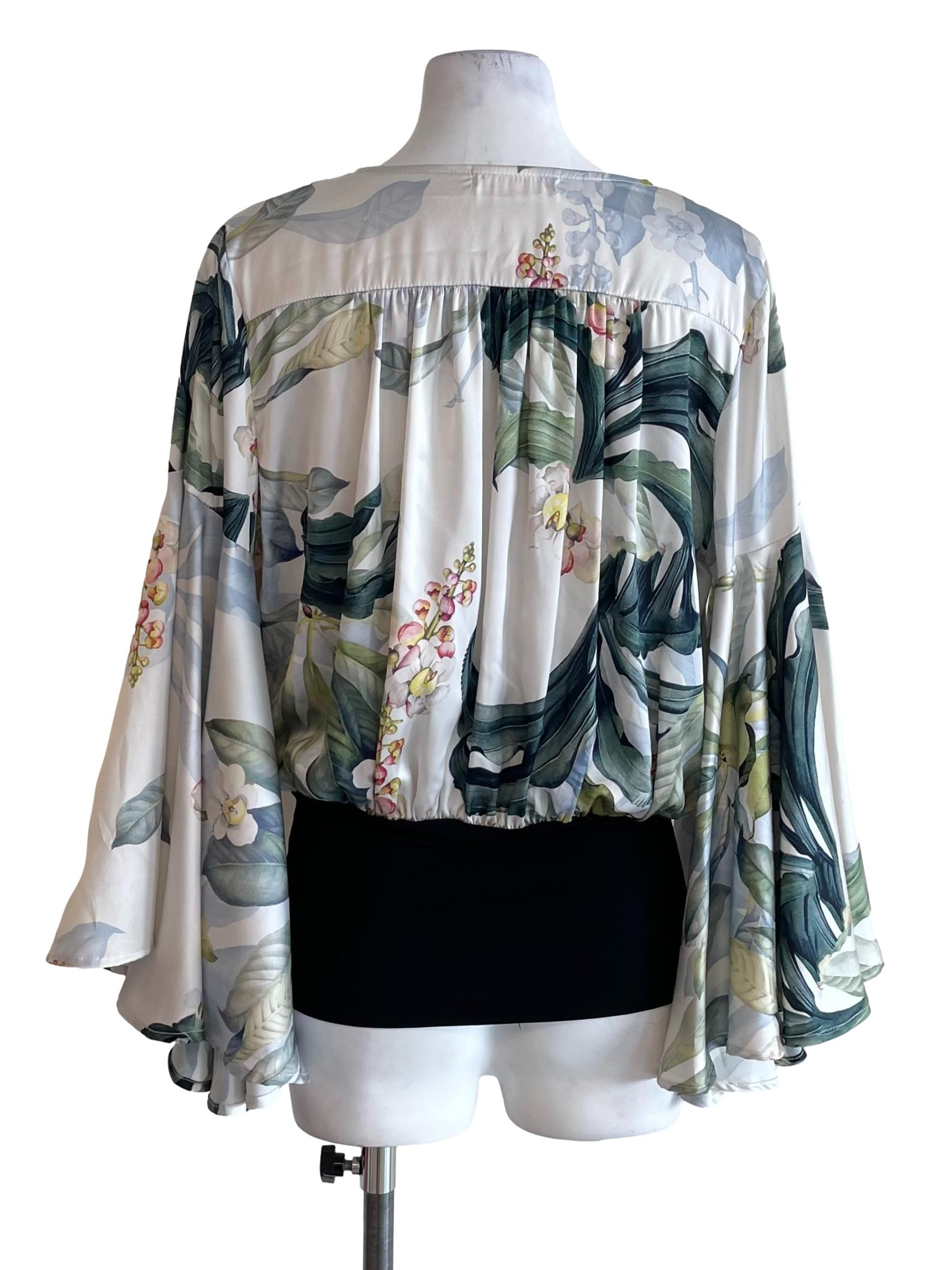 White Floral Bell Sleeves Top