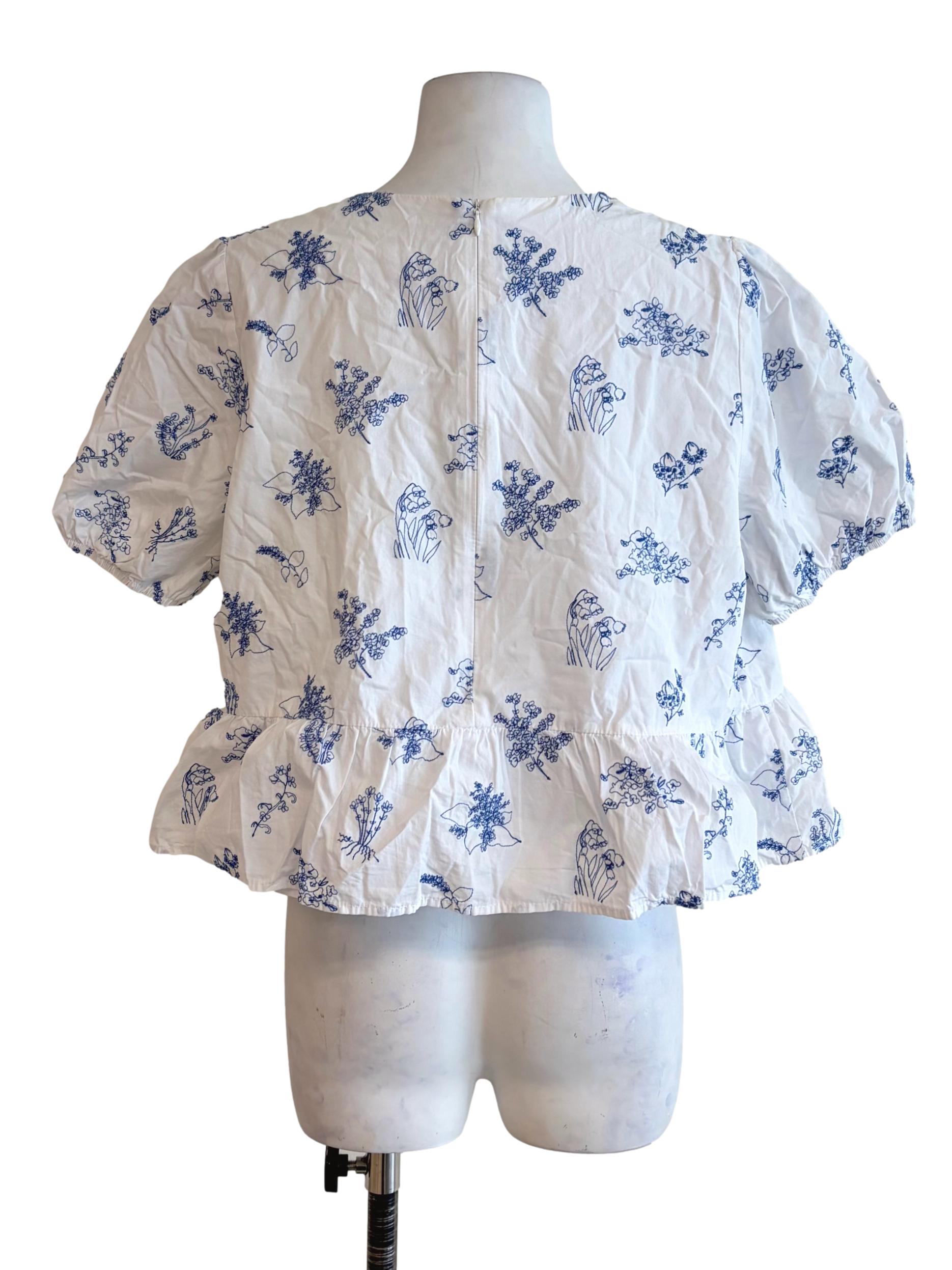 Snow White Blue Floral Embroidery Ribbon Front Puff Sleeve Top