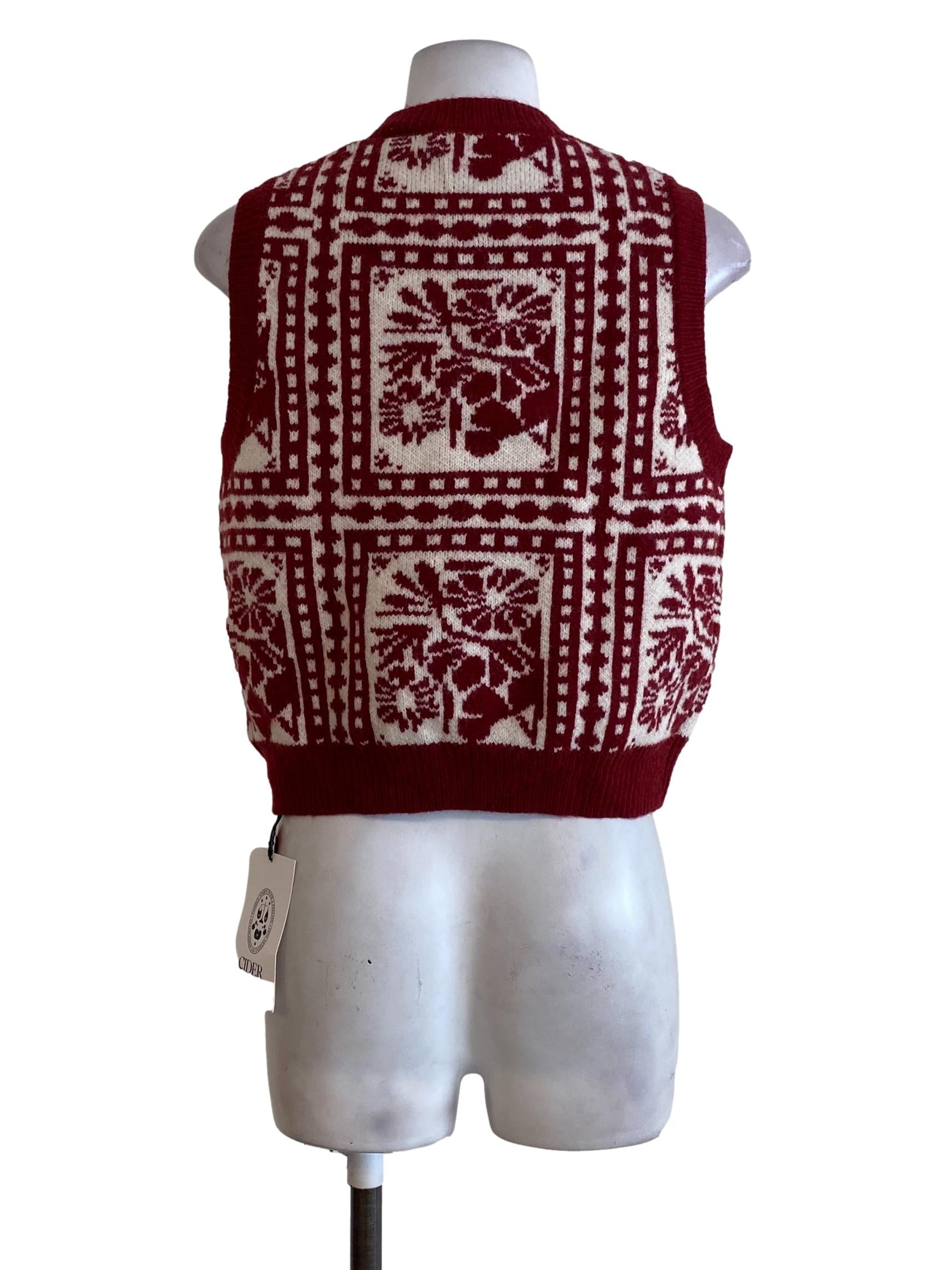 Red Patterned Knitwear