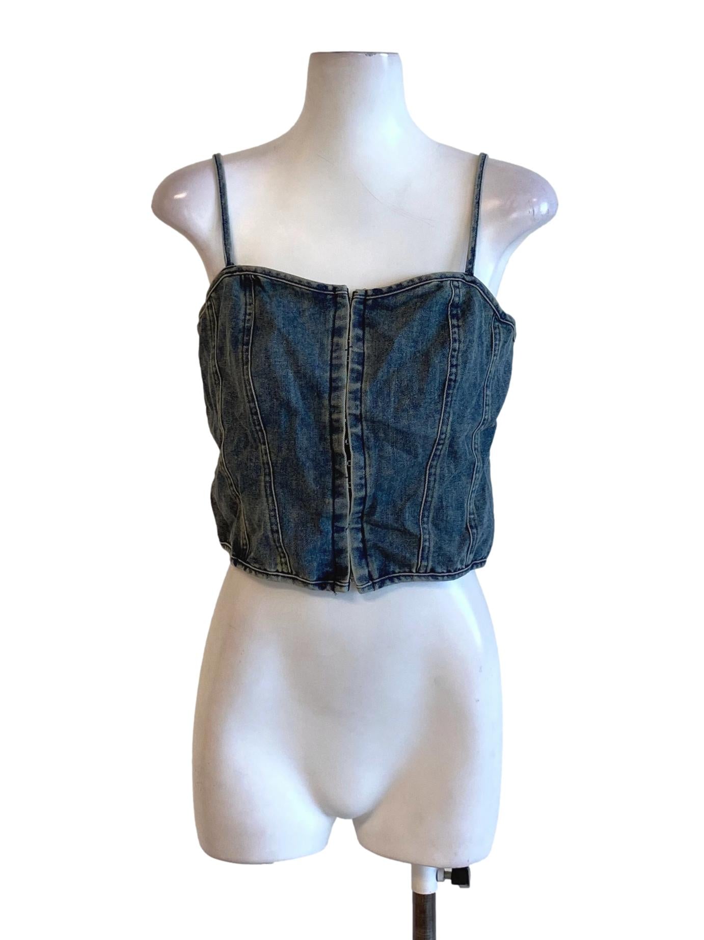 Washed Denim Blue Sweetheart Spaghetti Strap Buttoned Down Denim Cropped Top TTR