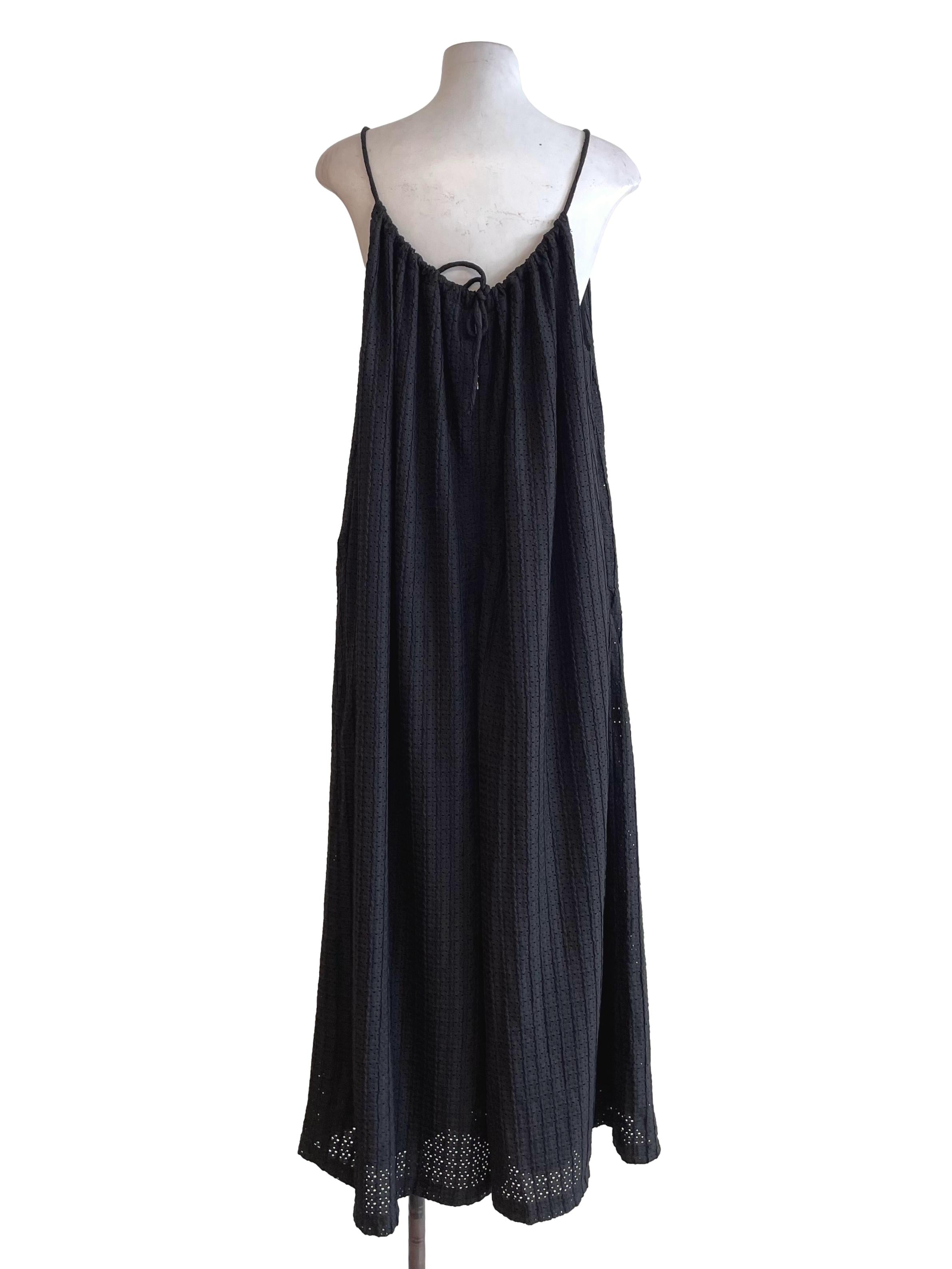 Black Sleeveless Hollow Jumpsuit