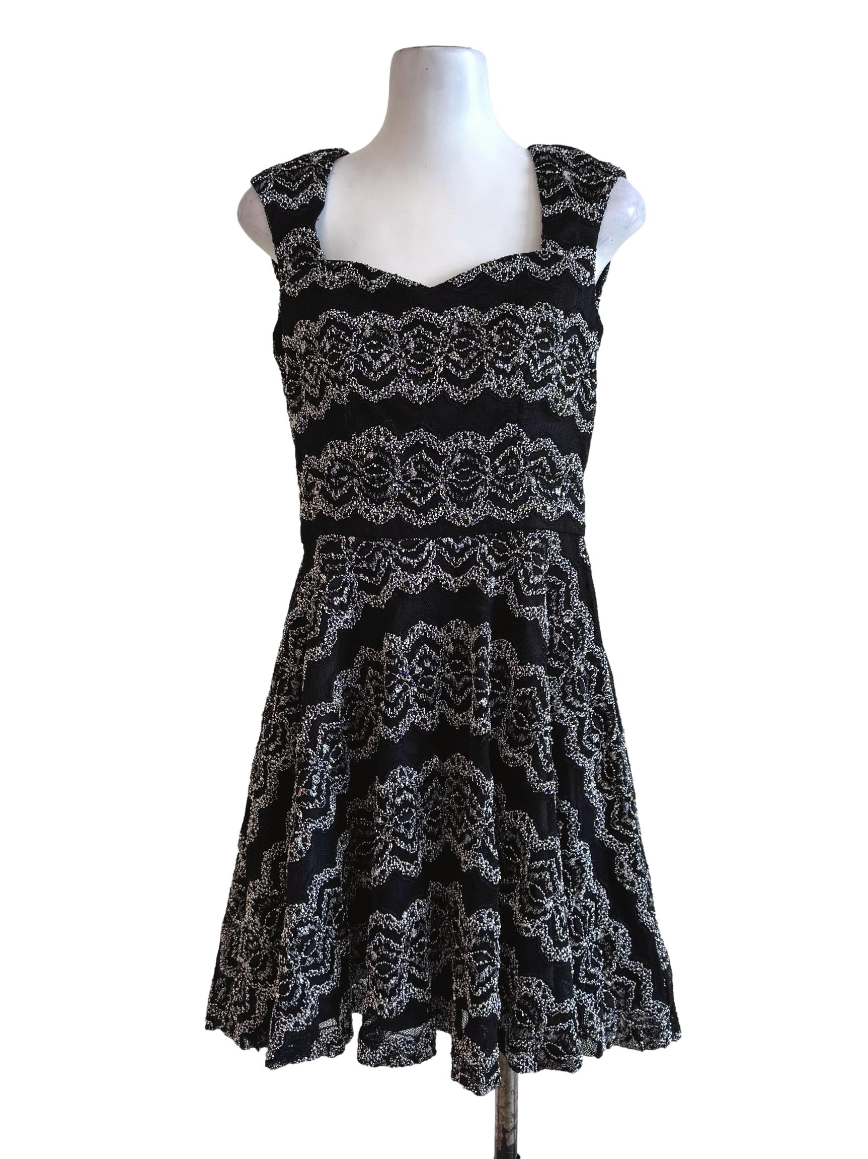 Black Lace Sweetheart Neck Dress