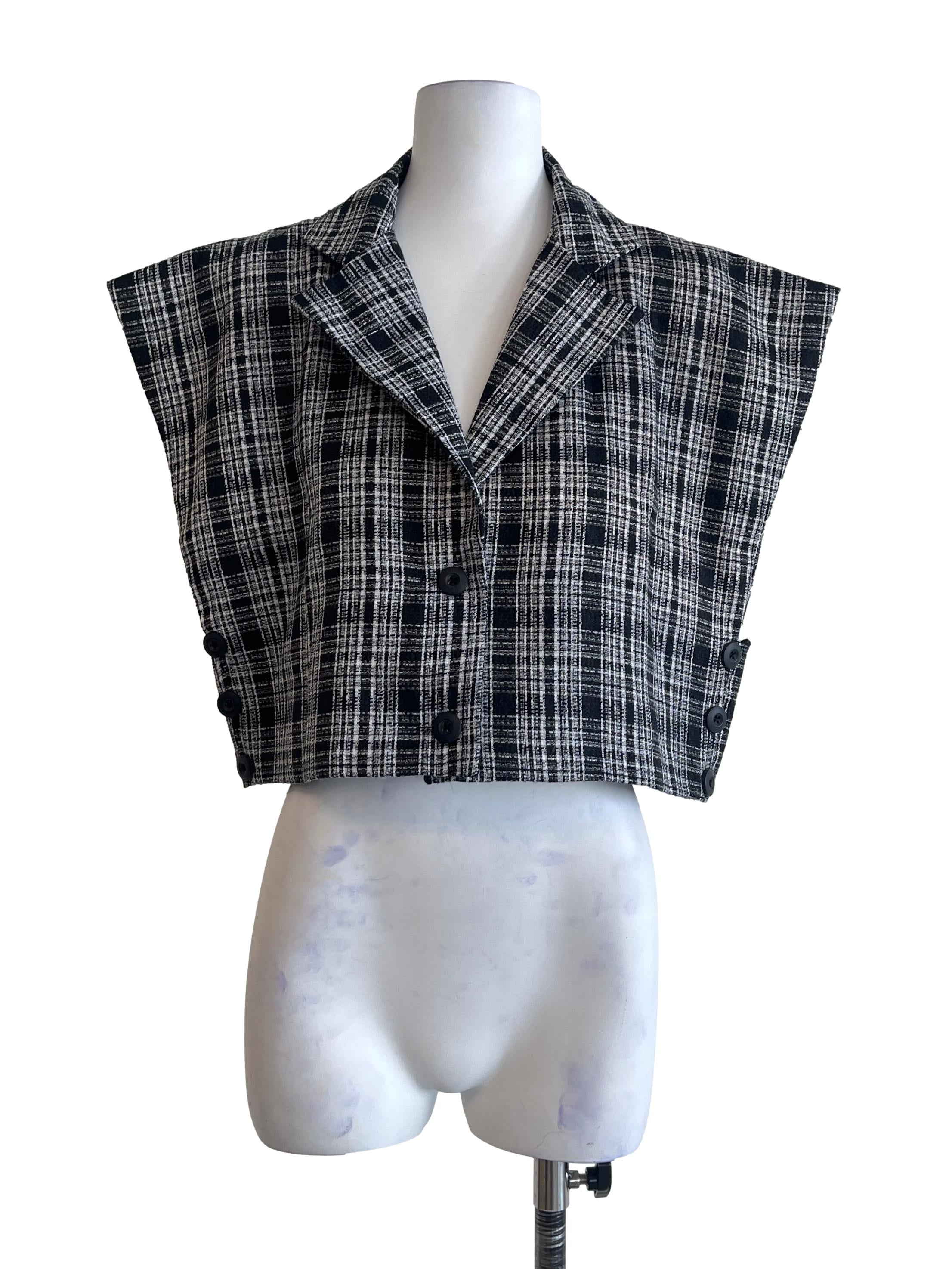 Onyx Black Cropped Vest