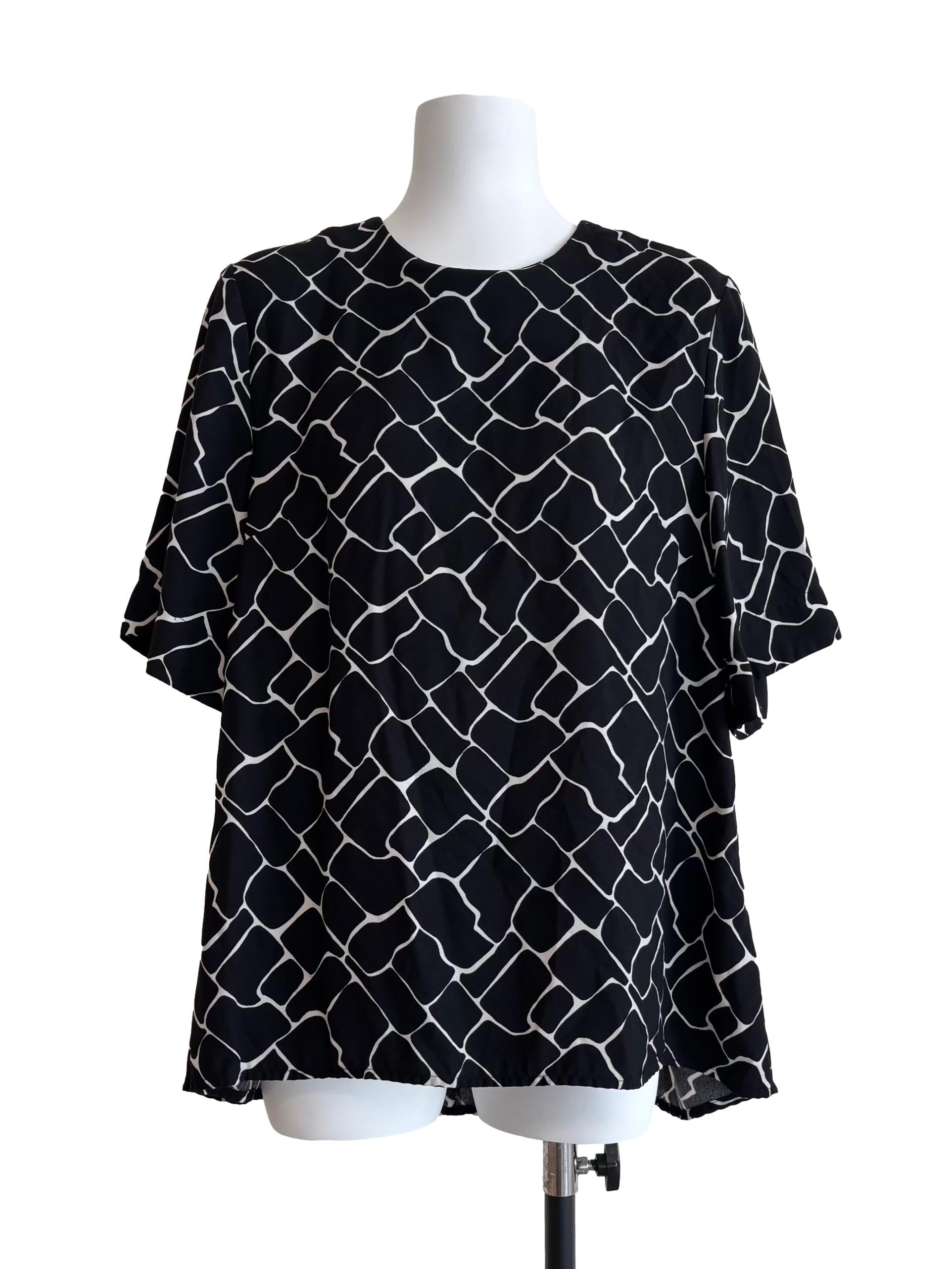 Raven Black Patterned Short Sleeve Top