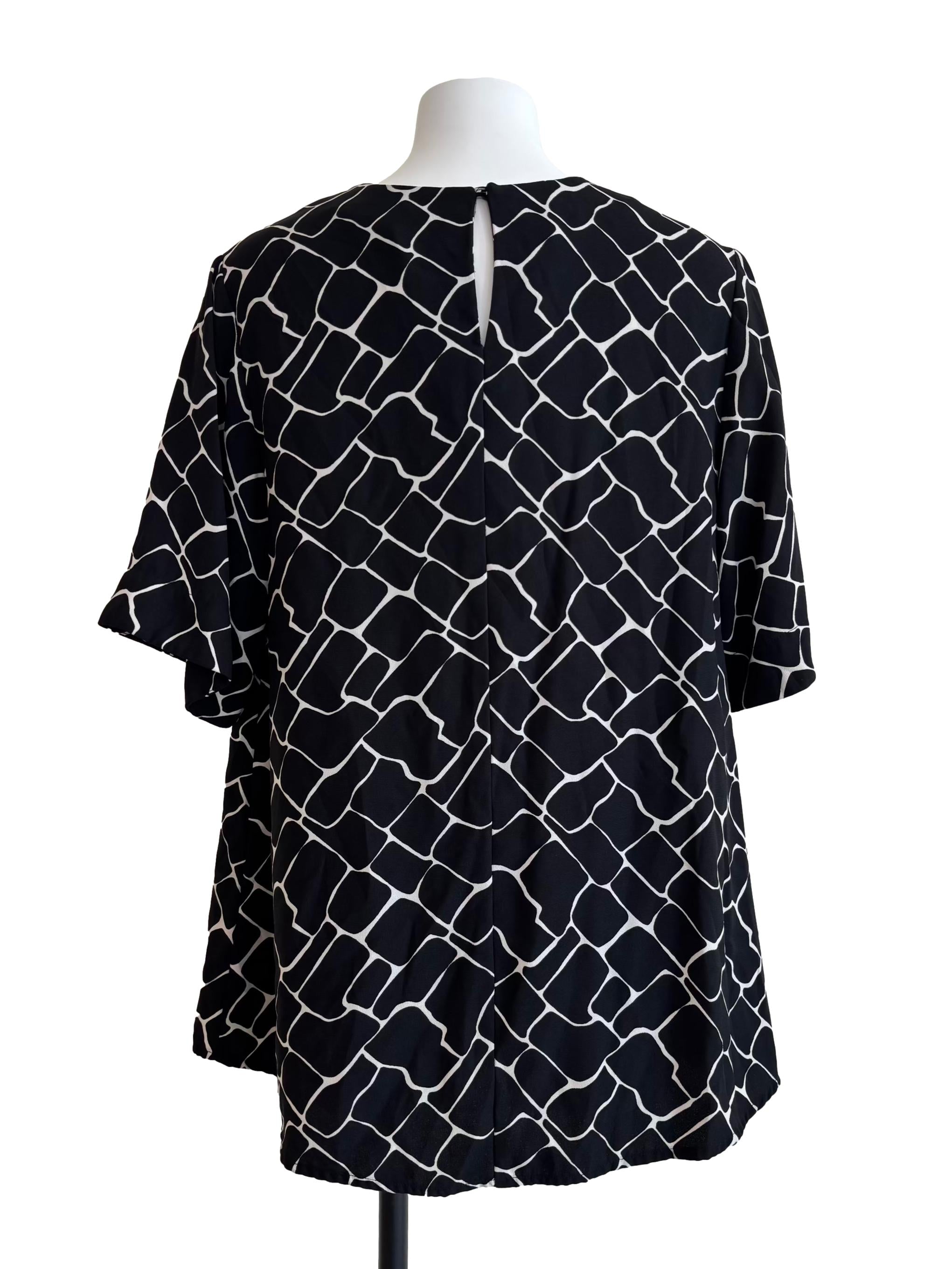 Raven Black Patterned Short Sleeve Top