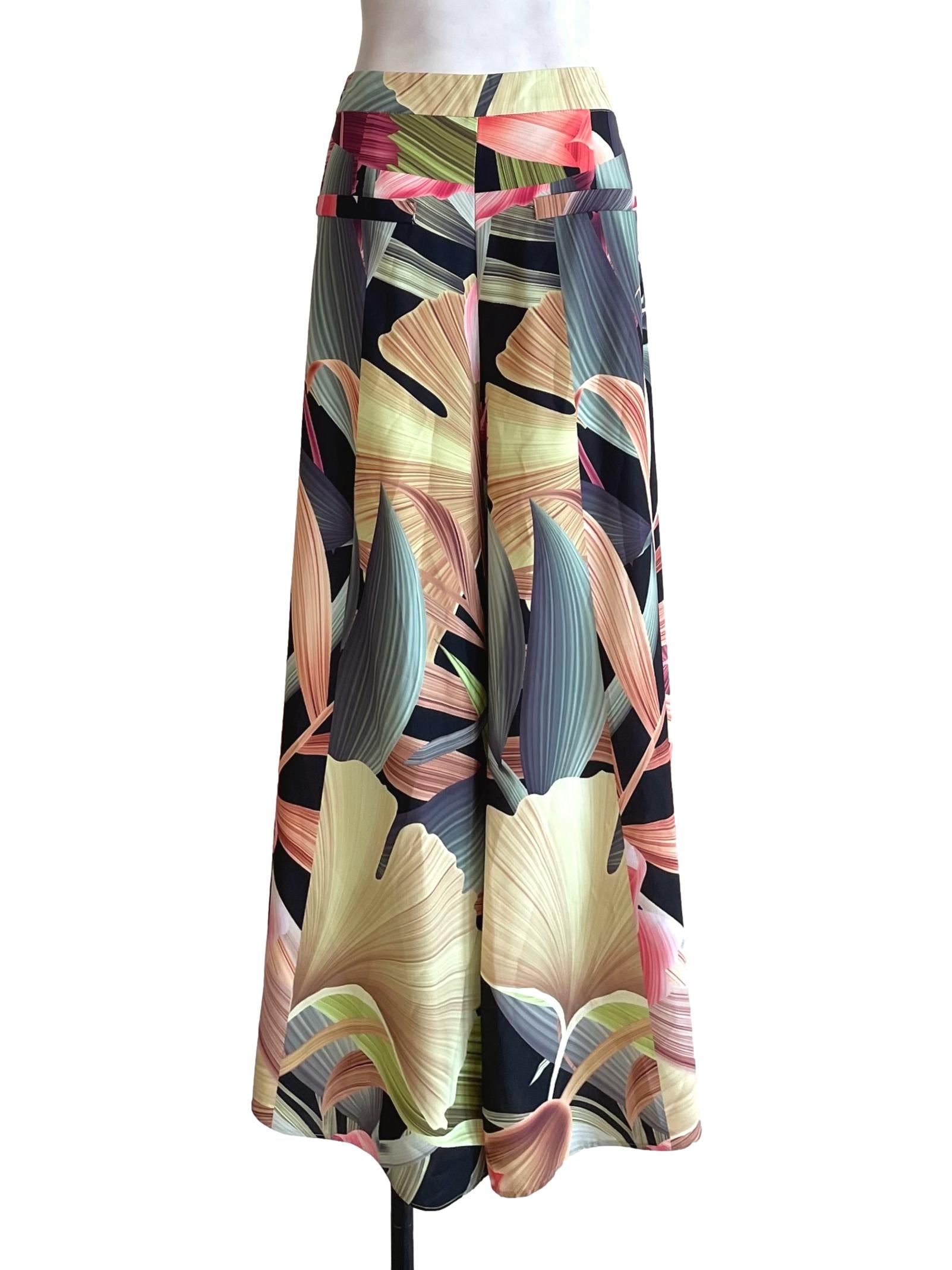 Black Tropical Front Slit Culottes