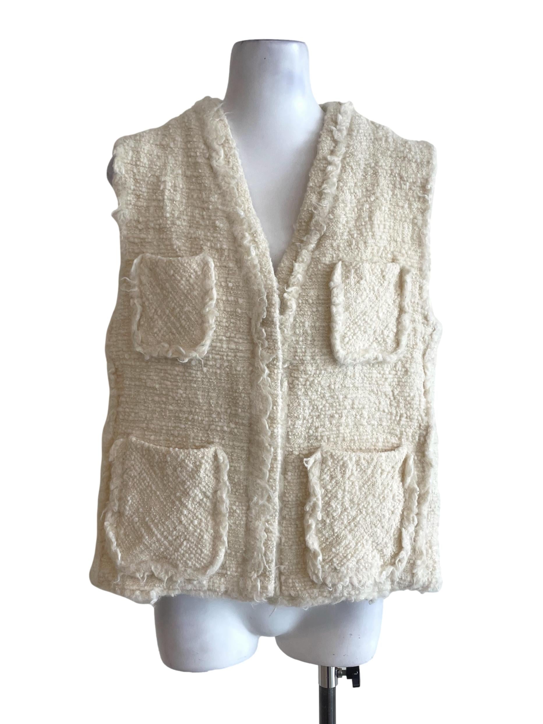 Cream White Tweed Sleeveless Jacket