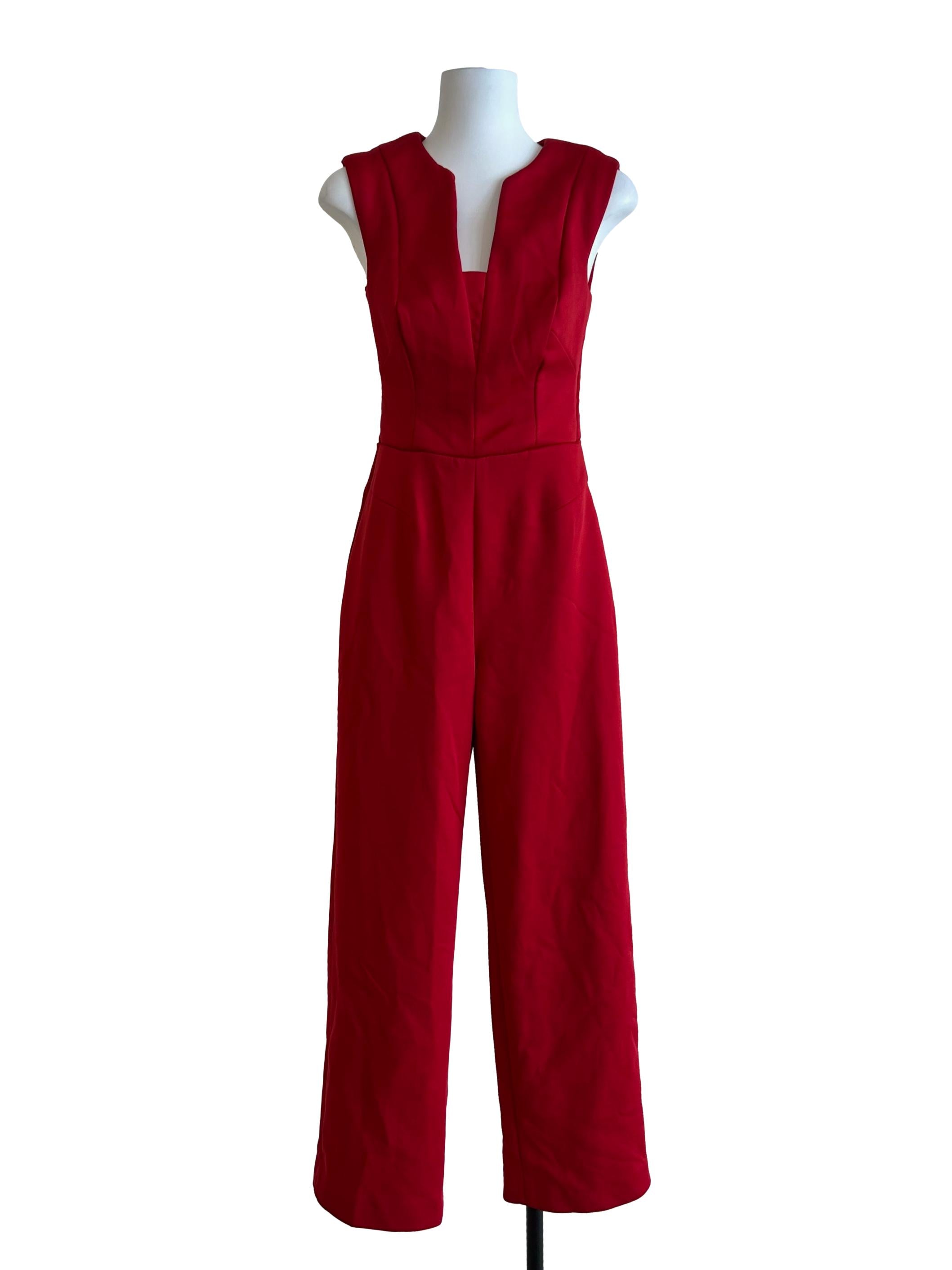 Apple Red Sleeveless Jumpsuit