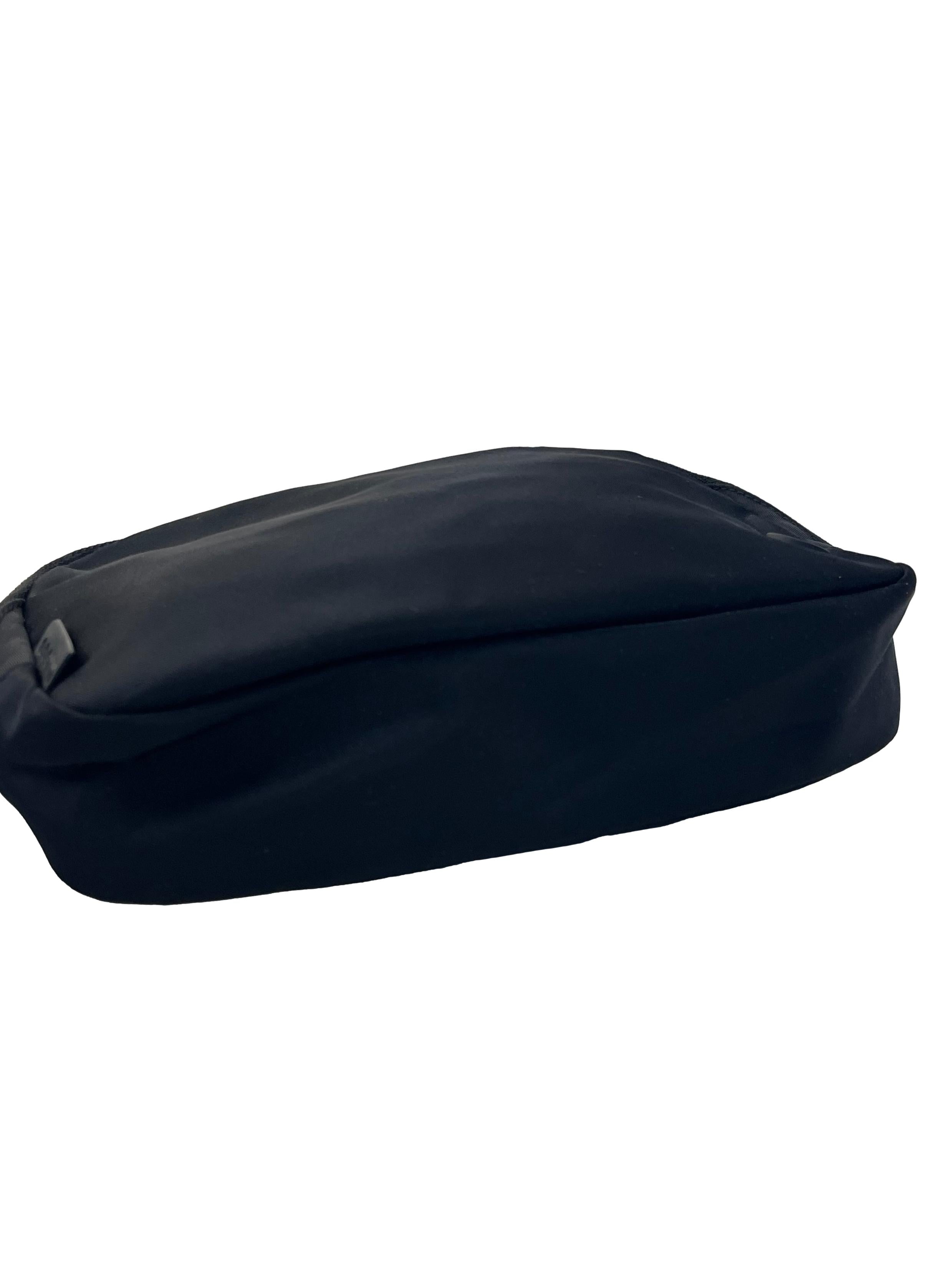 Black Everywhere Belt Bag