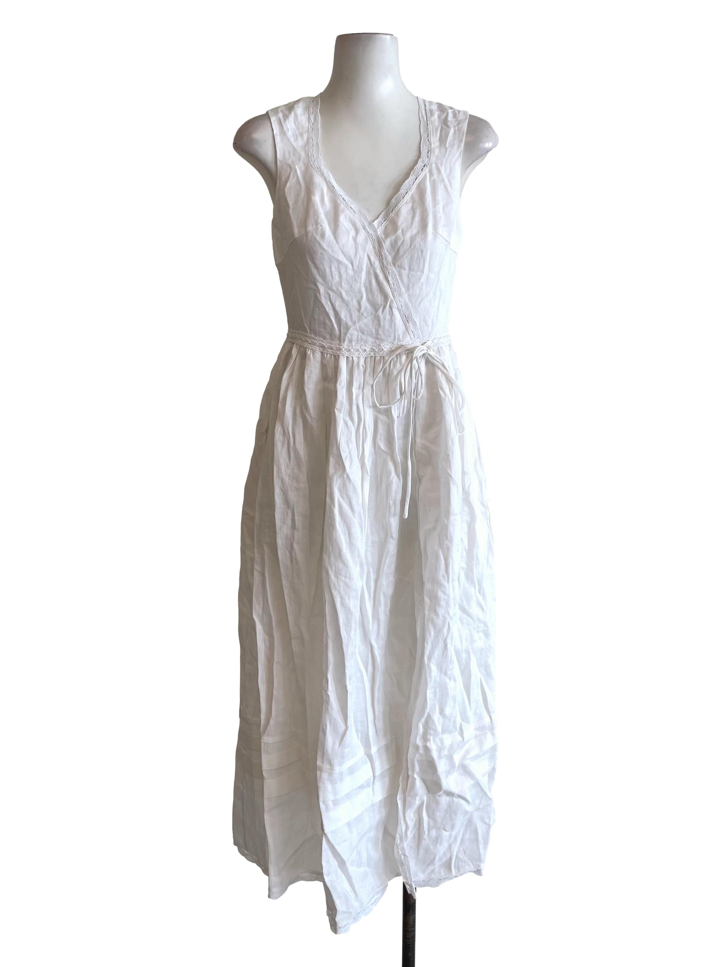 White Lace Sleeveless Bouffant Dress