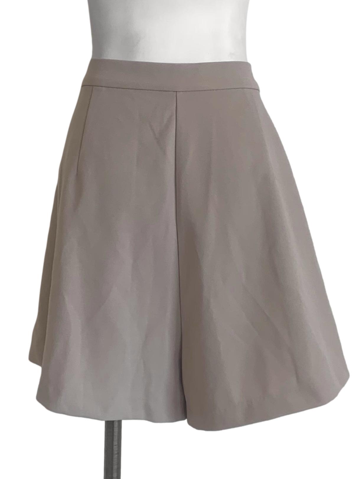 Sepia Beige Loose Shorts LB