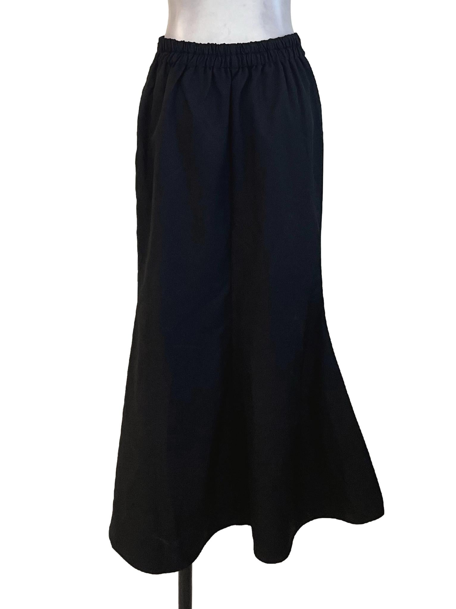 Black Wavy Hem Skirt