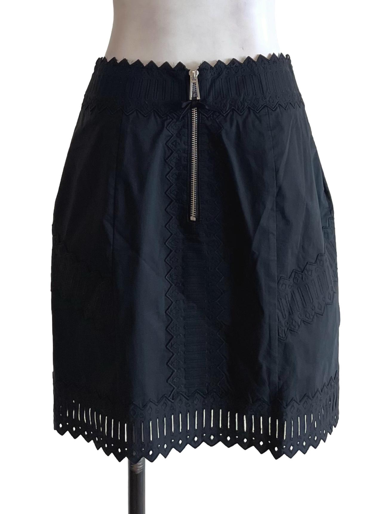 Black Embroidery Pencil Skirt