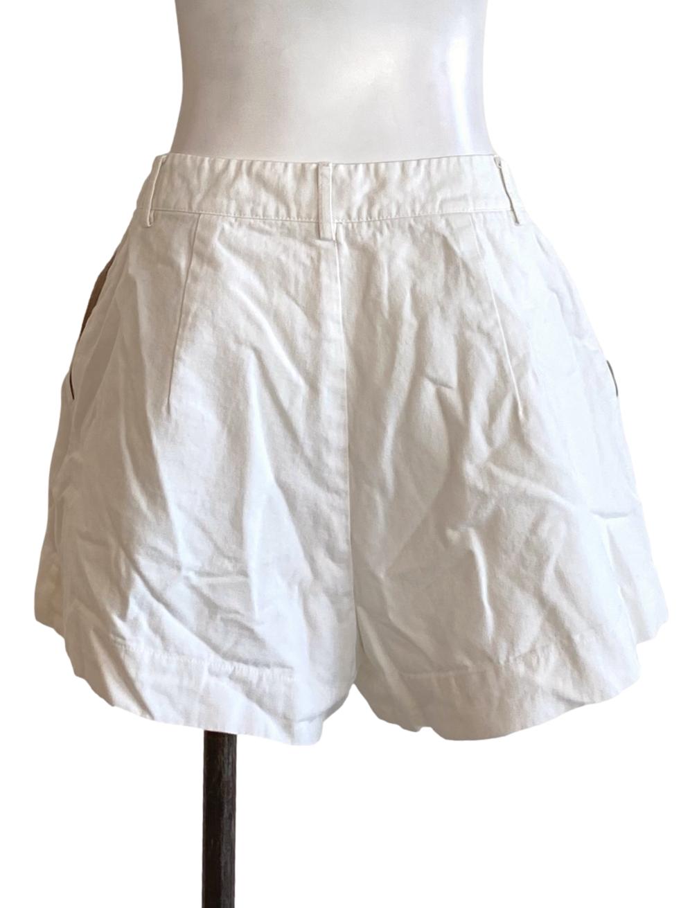 Chalk White Buttoned Waist Cropped Fit Shorts