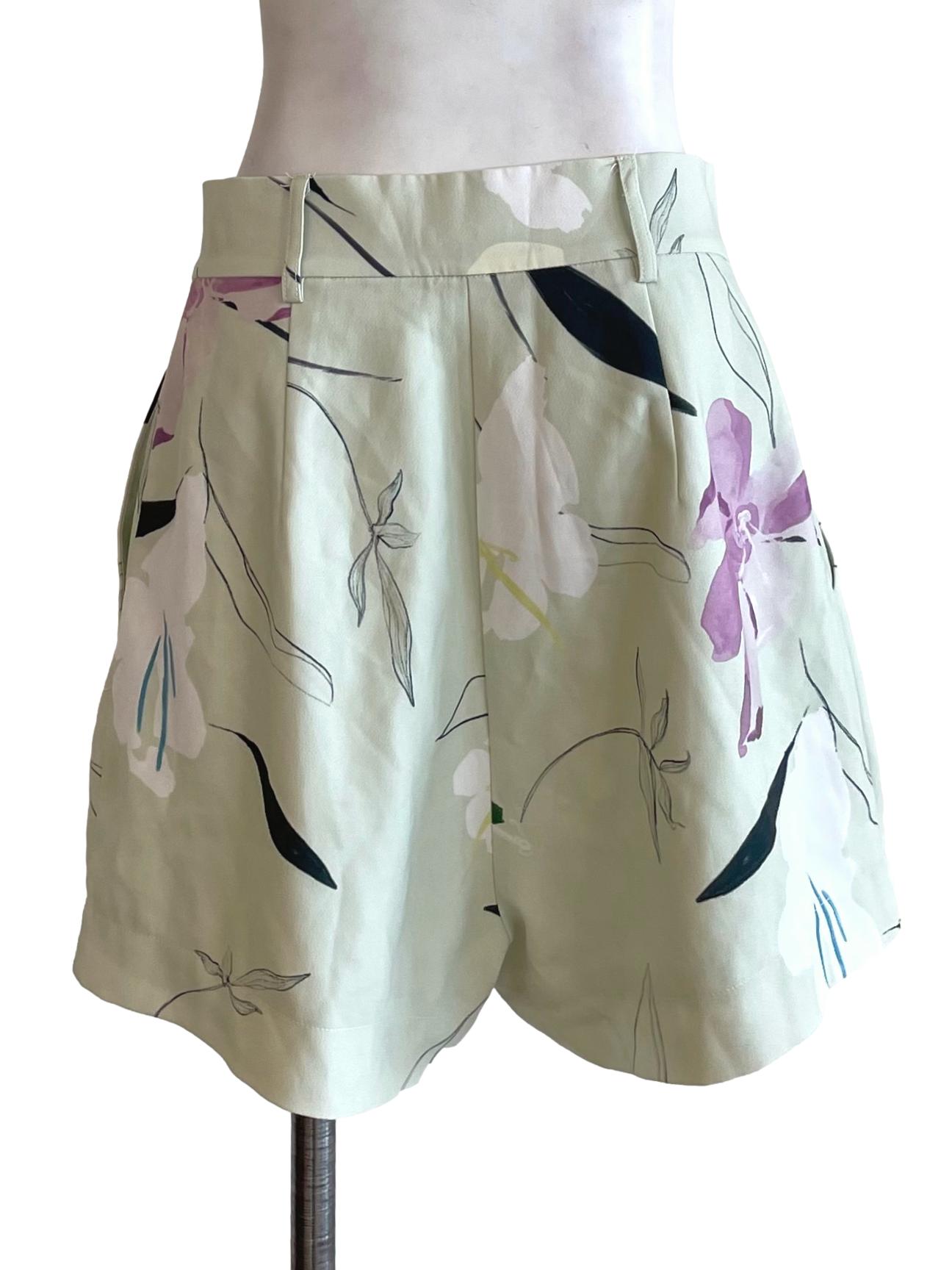 Pastel Green Floral Pleated Shorts LB