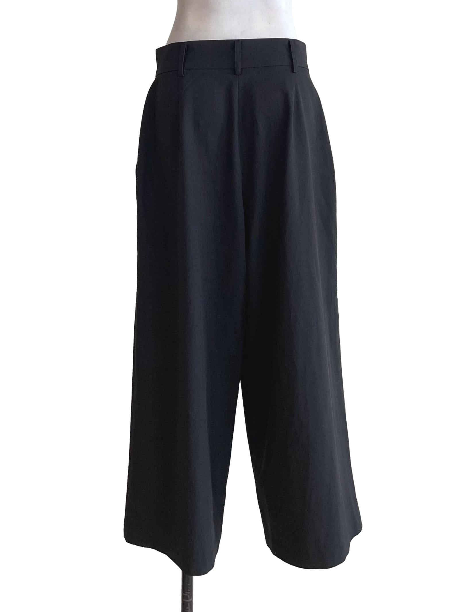 Black Wide Pockets Gaucho YHF