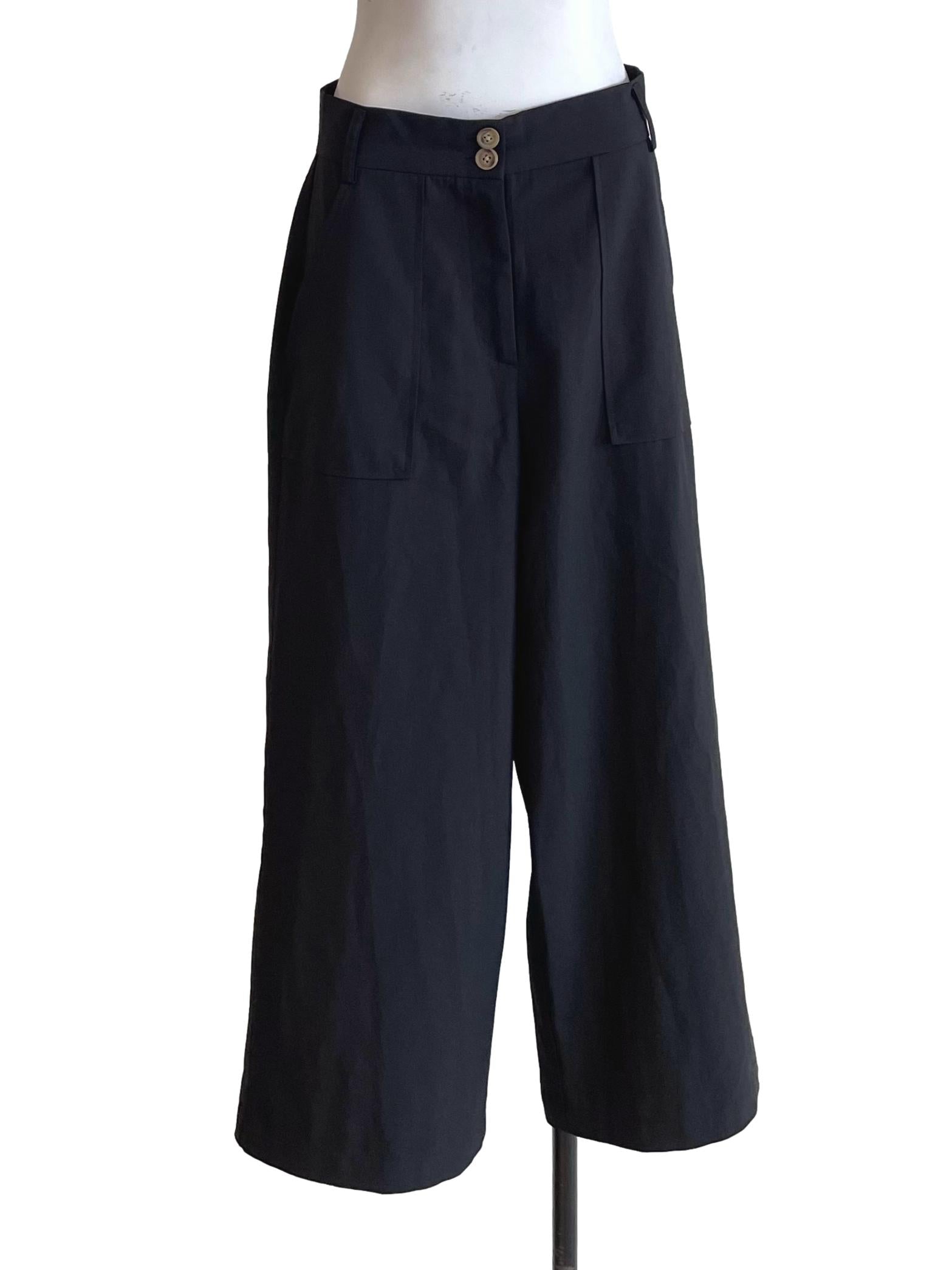 Black Wide Pockets Gaucho YHF