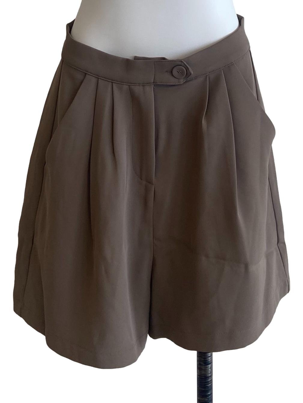 Bone Beige Twill Short Pants
