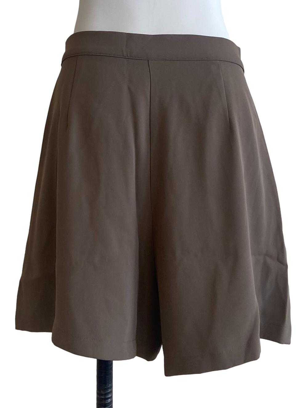 Bone Beige Twill Short Pants
