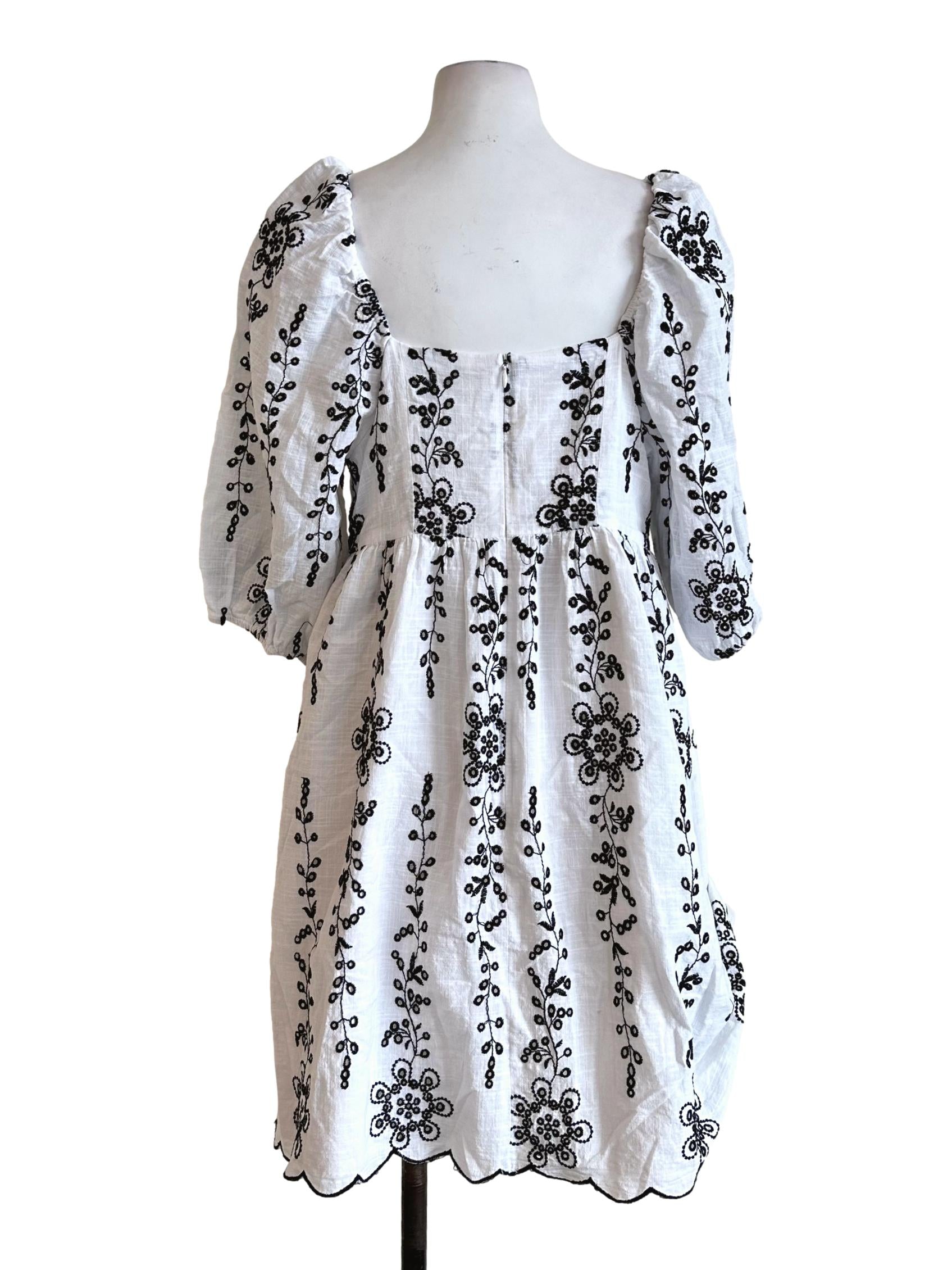 Pearl White Embroidery Pattern Dress
