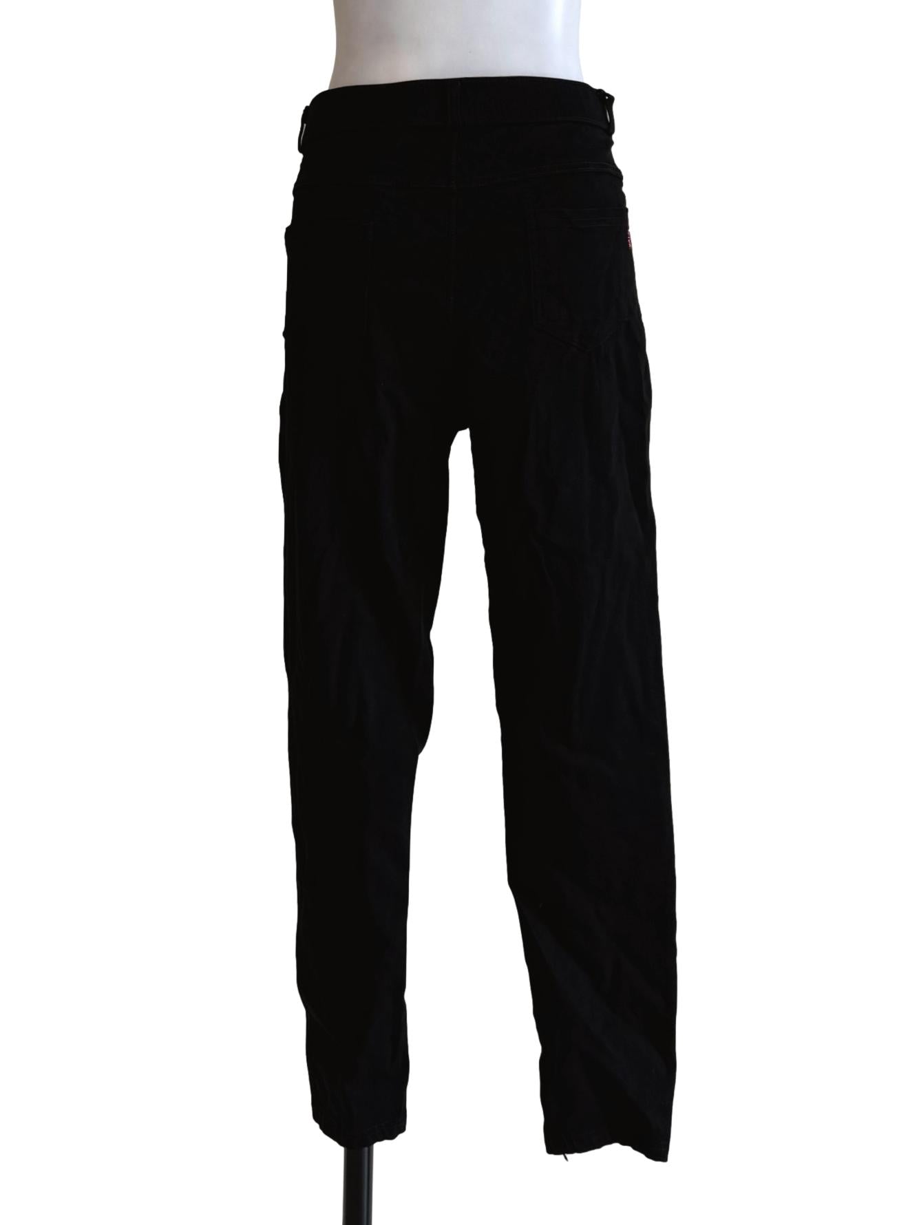 Pitch Black Carrot Cut Jeans