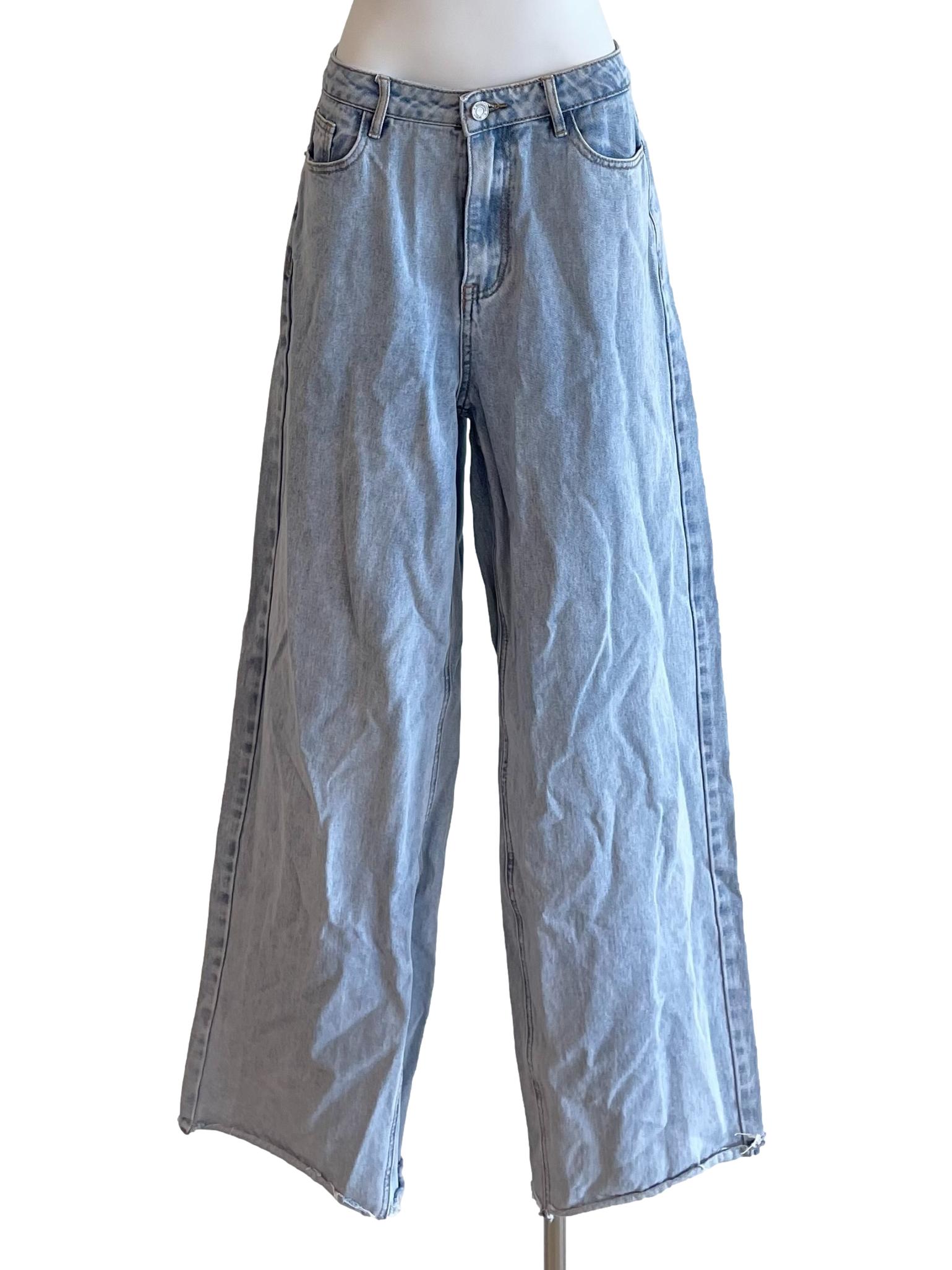 Light Blue Baggy Jeans